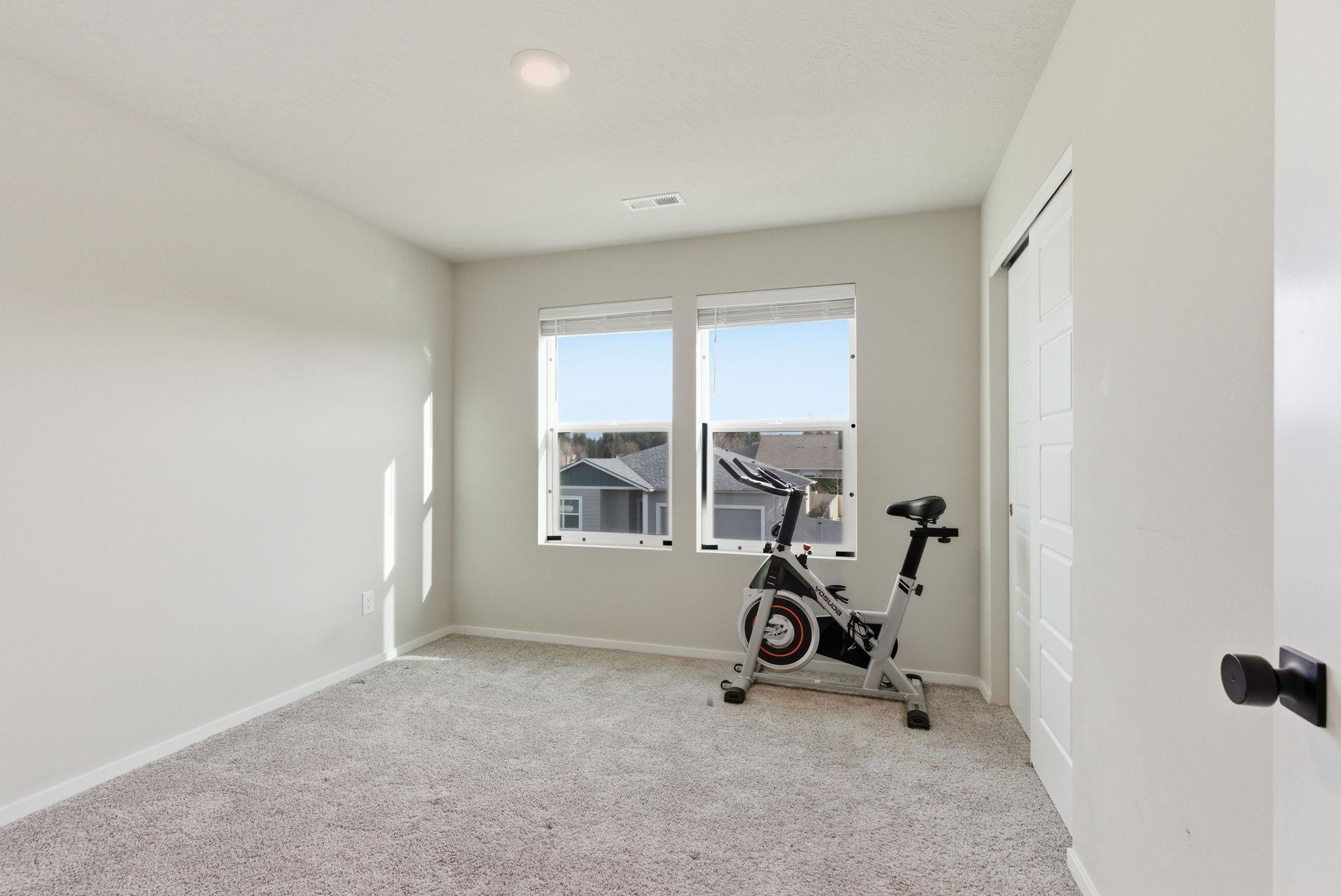 5606 W Youngstown Ln - Photo 24
