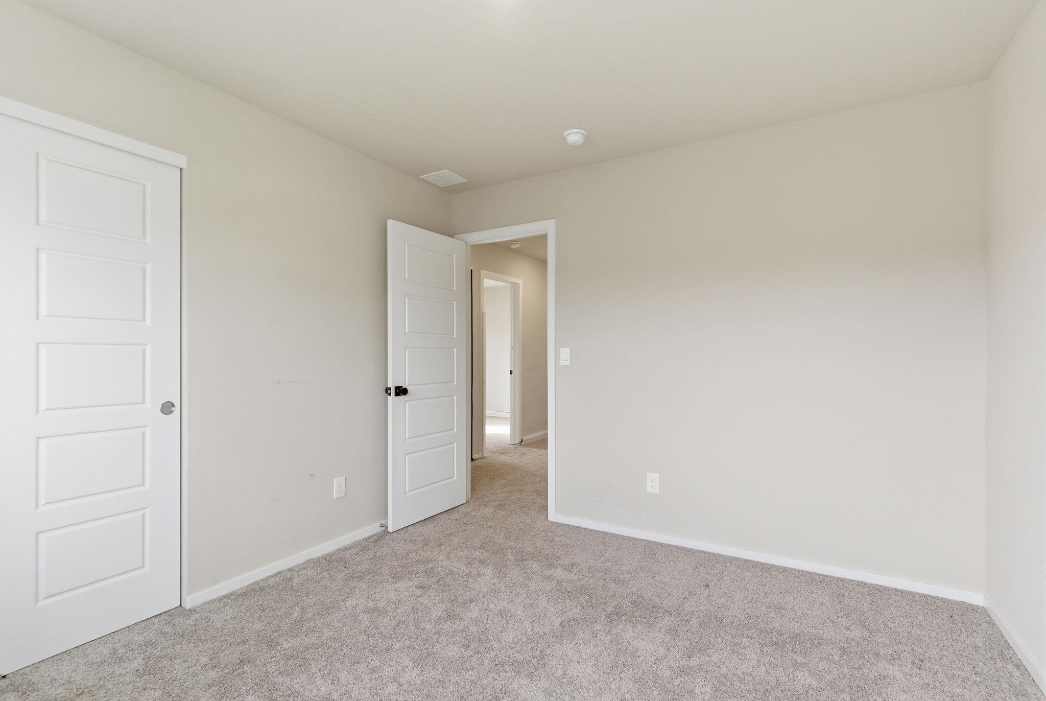 5606 W Youngstown Ln - Photo 25
