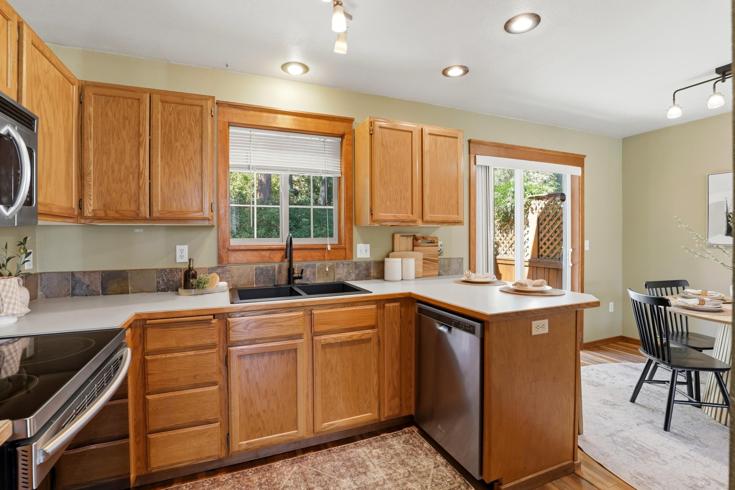 4724 S Keyes Ct - Photo 16