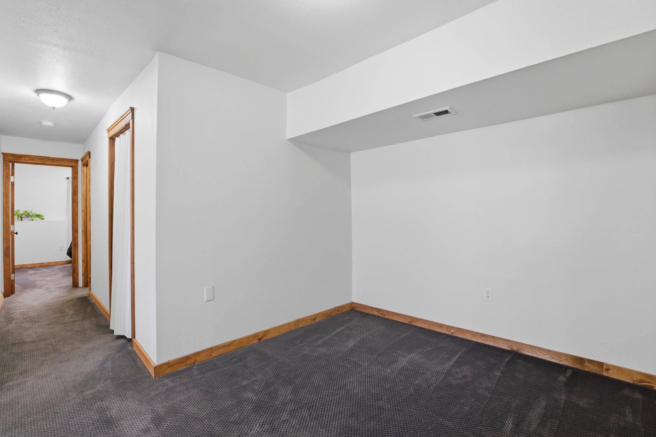 4724 S Keyes Ct - Photo 28