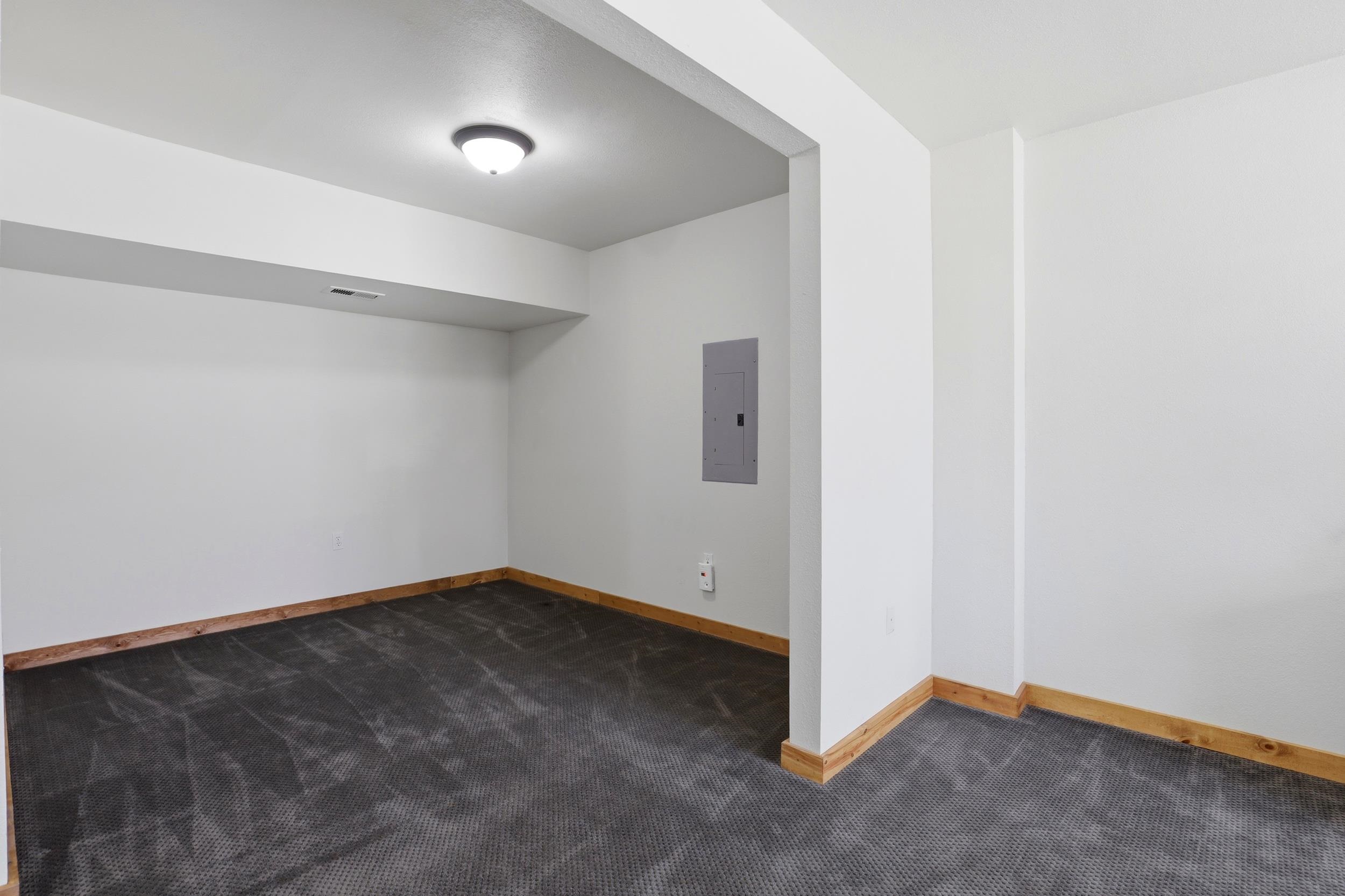 4724 S Keyes Ct - Photo 29