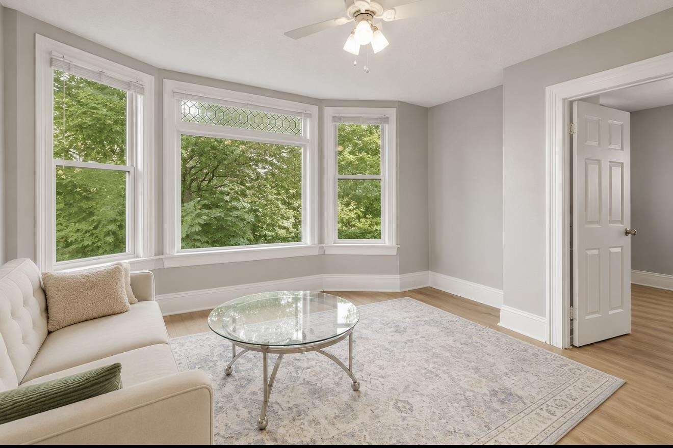 611 S Bernard St - Photo 21