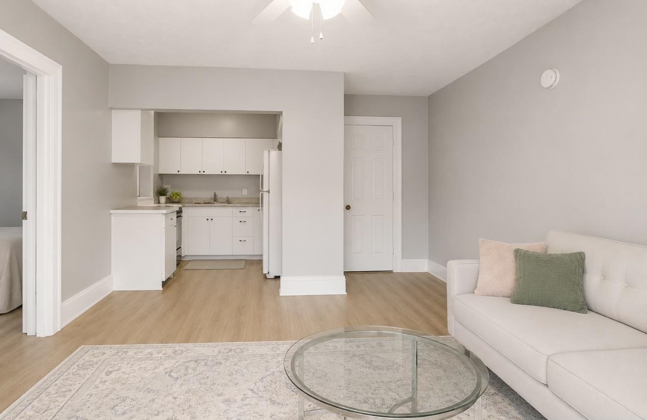 611 S Bernard St - Photo 22