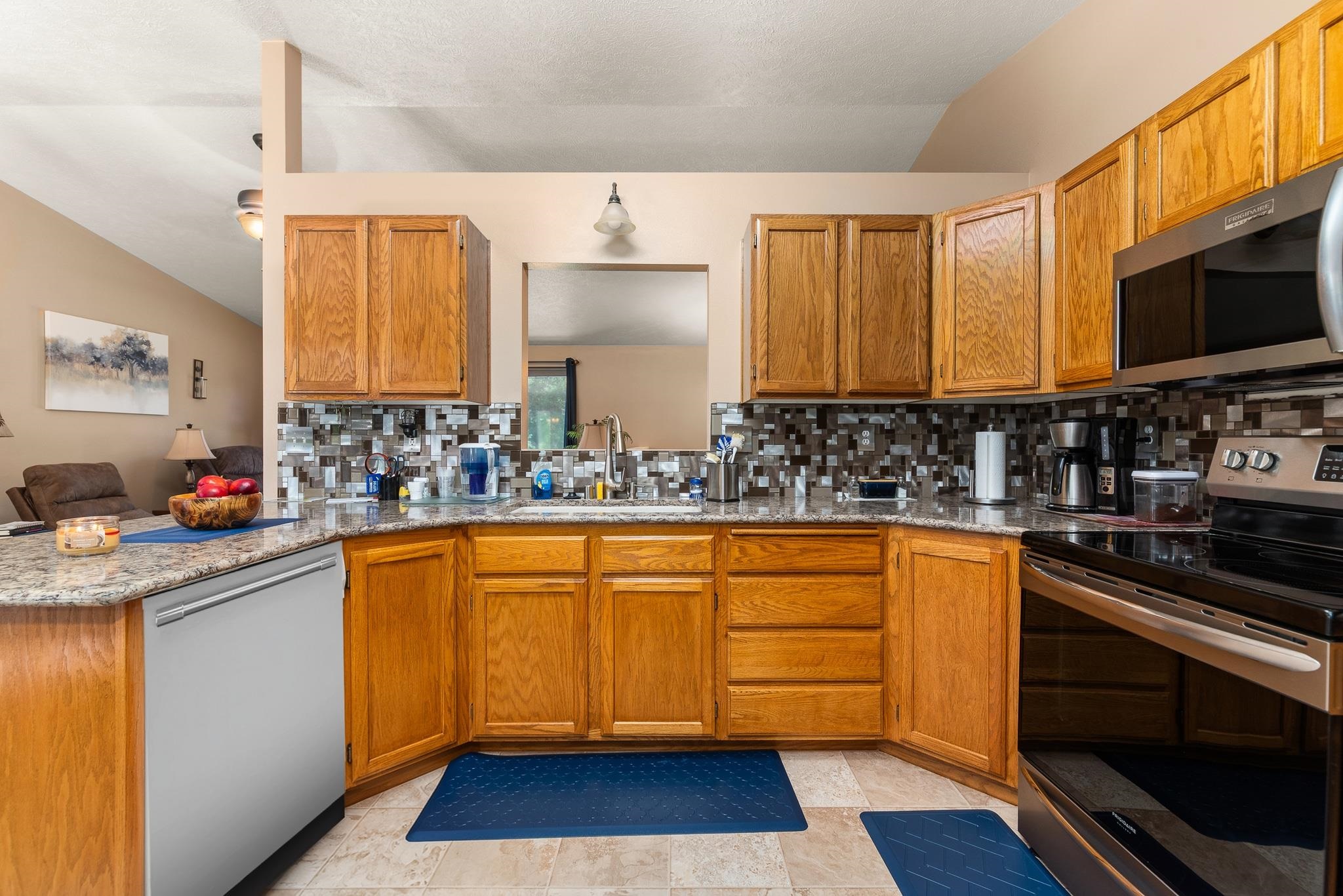 2504 S Cheryl Ct - Photo 9