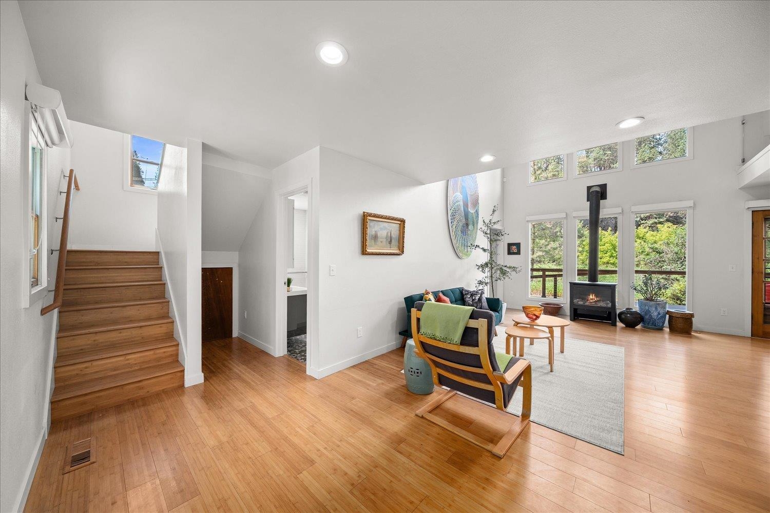 2124 W 15TH Ave - Photo 3