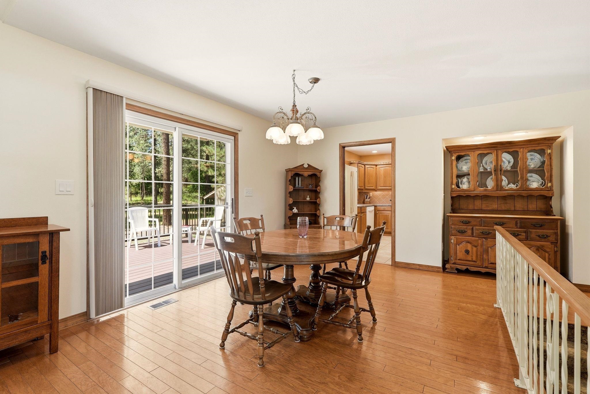 28205 BEAR LAKE Rd - Photo 5
