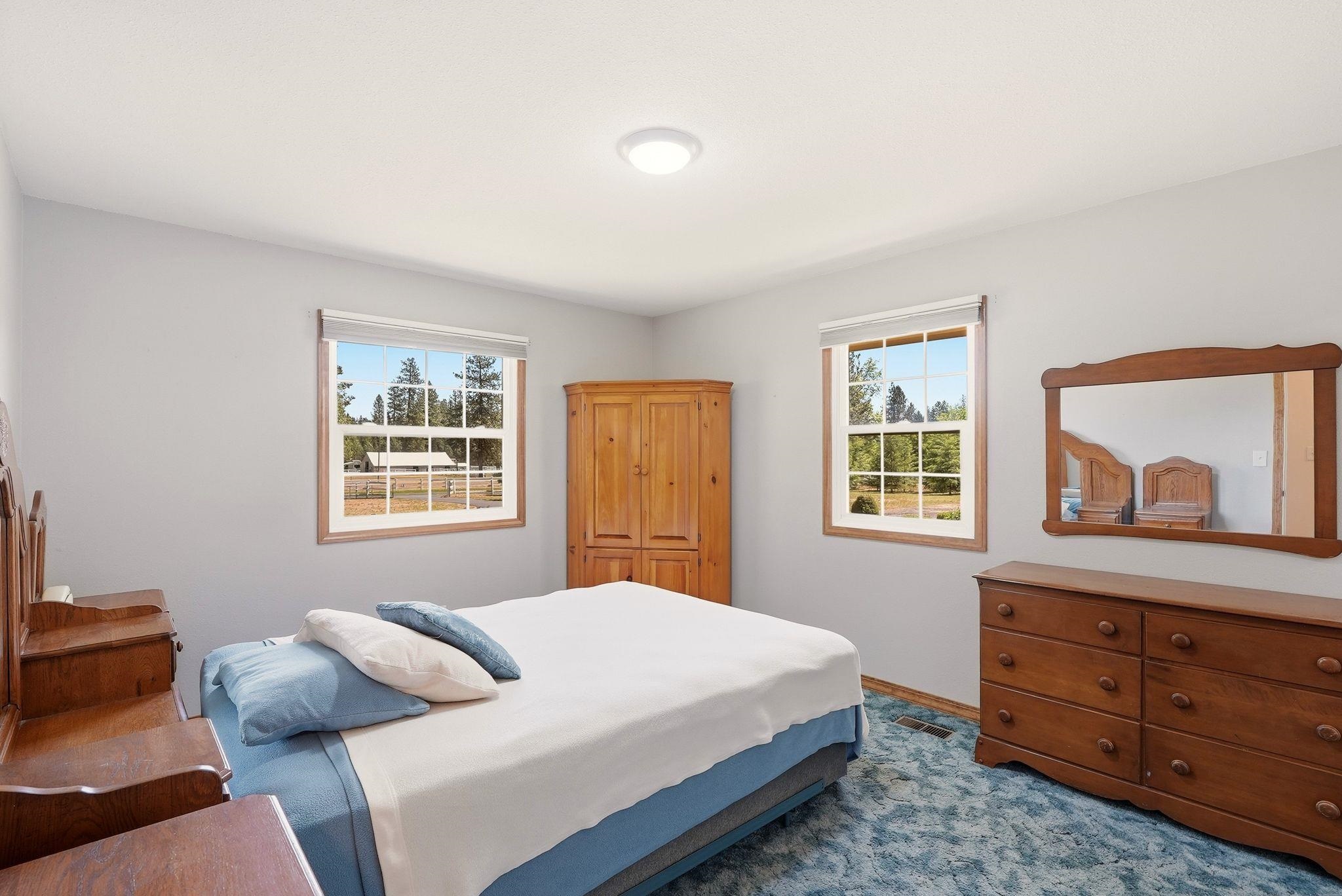 28205 BEAR LAKE Rd - Photo 15