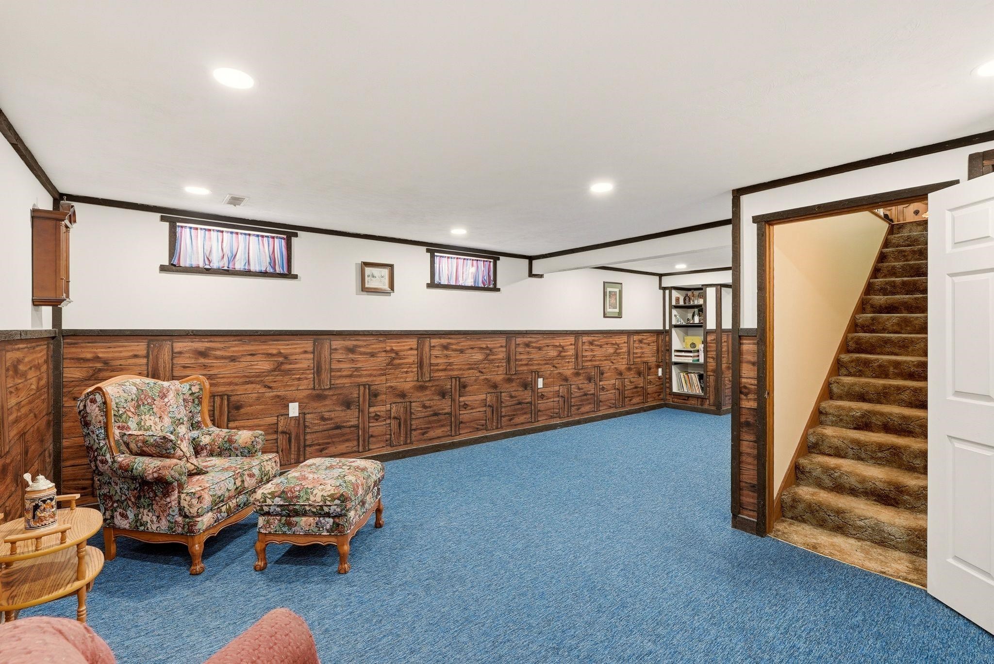 28205 BEAR LAKE Rd - Photo 22