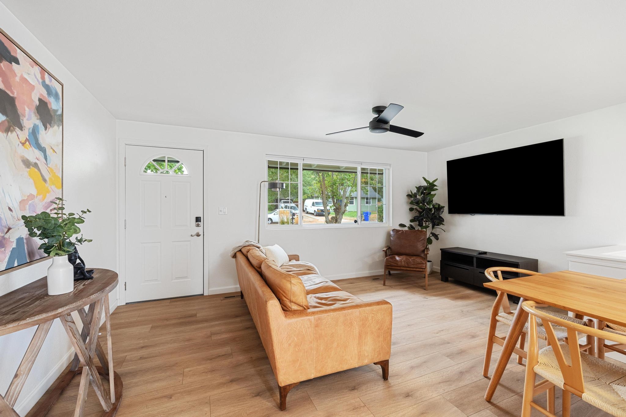 11117 E 11TH Ave - Photo 5