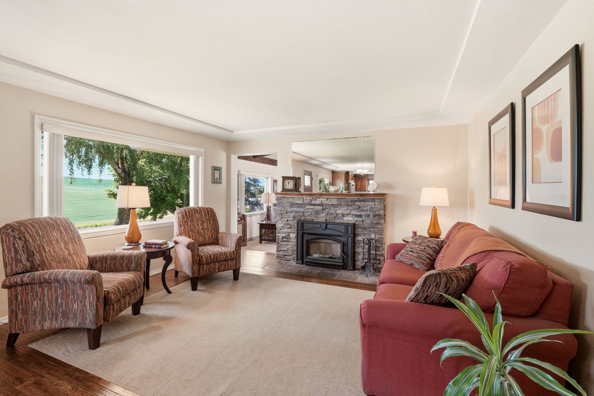 12103 E Spring Valley Rd - Photo 4