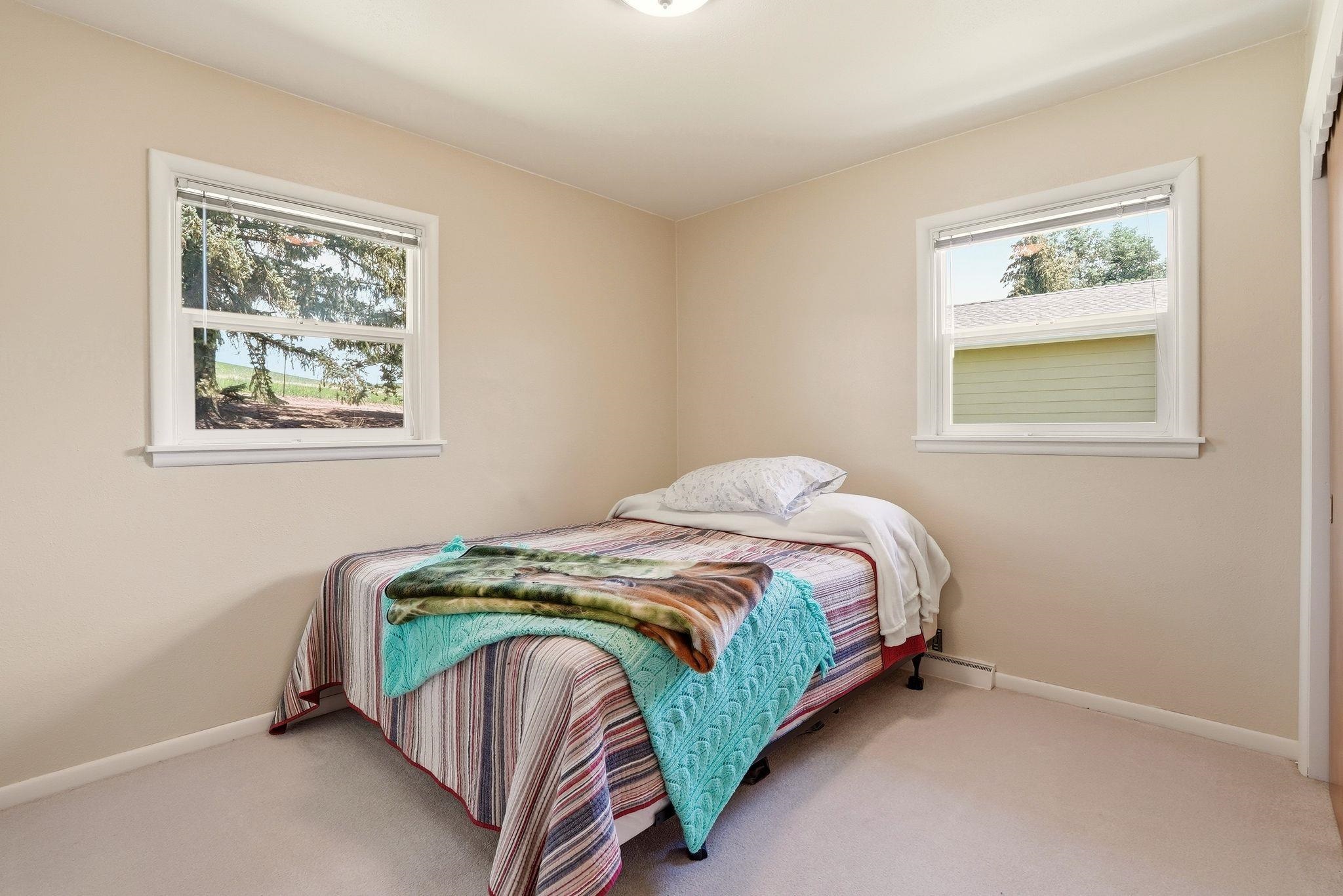 12103 E Spring Valley Rd - Photo 17