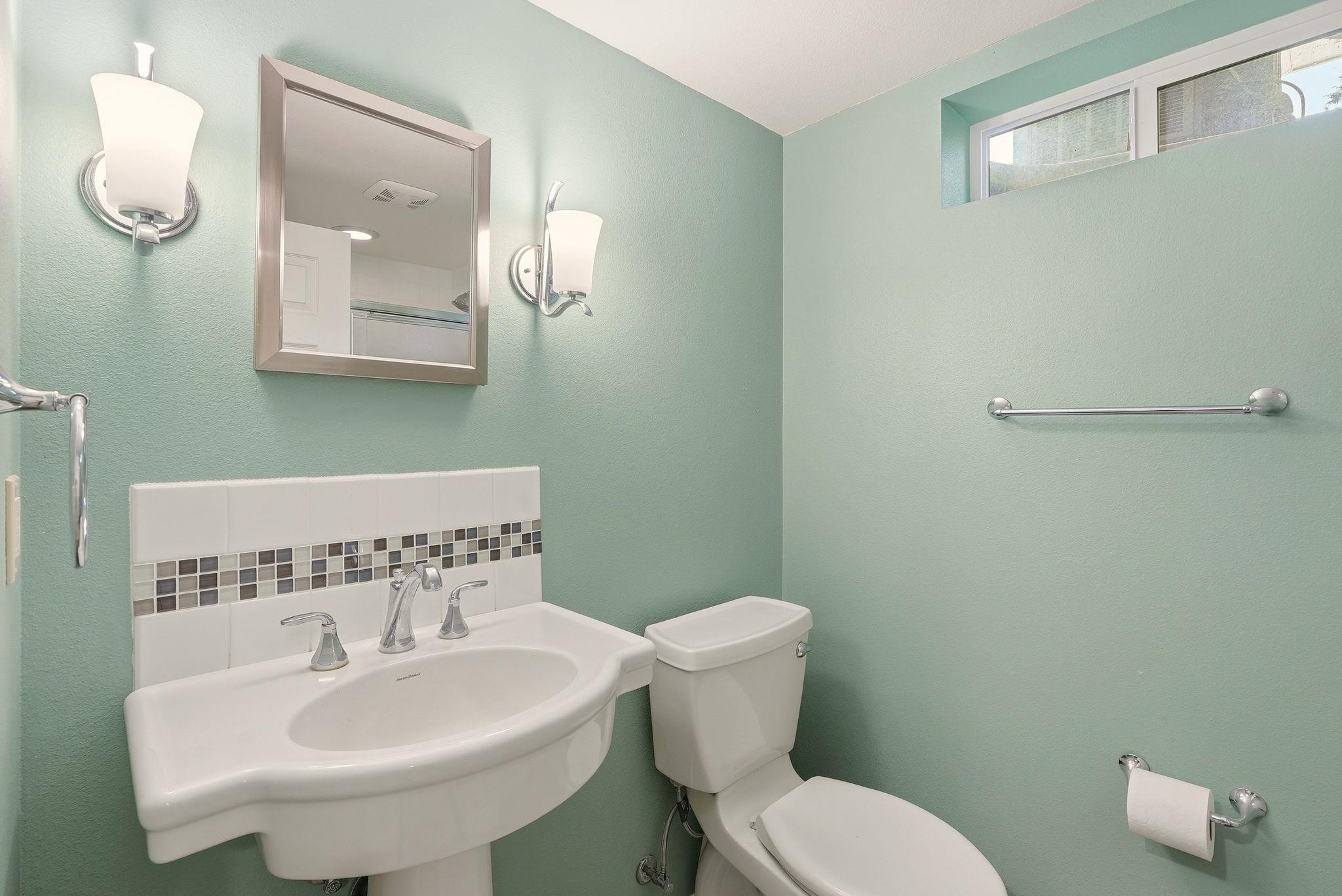12103 E Spring Valley Rd - Photo 22