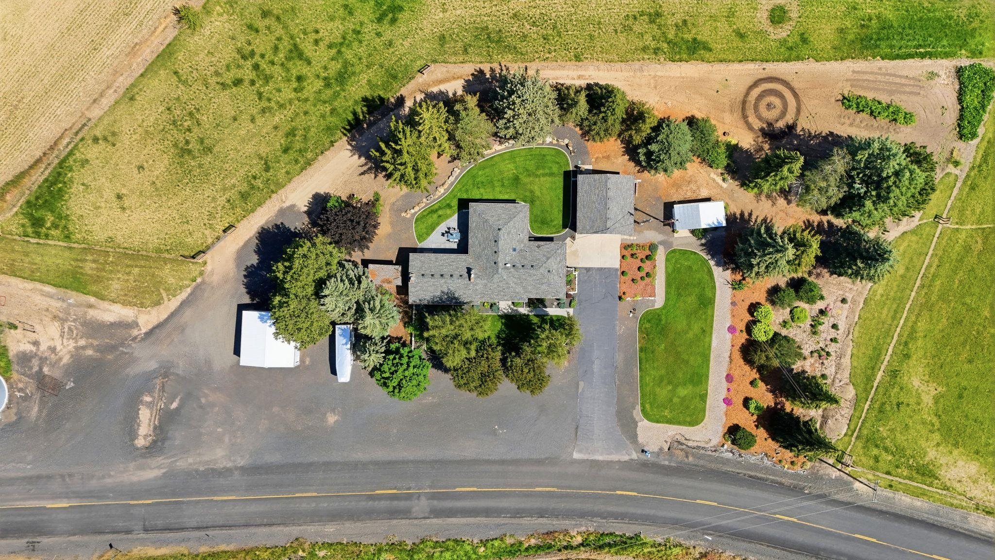 12103 E Spring Valley Rd - Photo 43