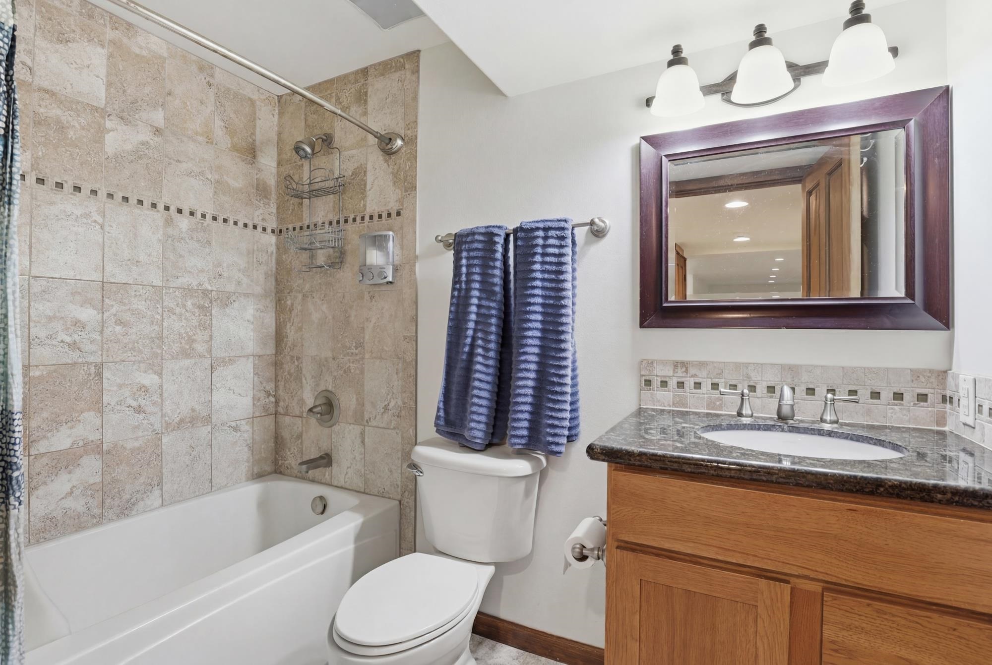 1659 N Winrock St - Photo 32