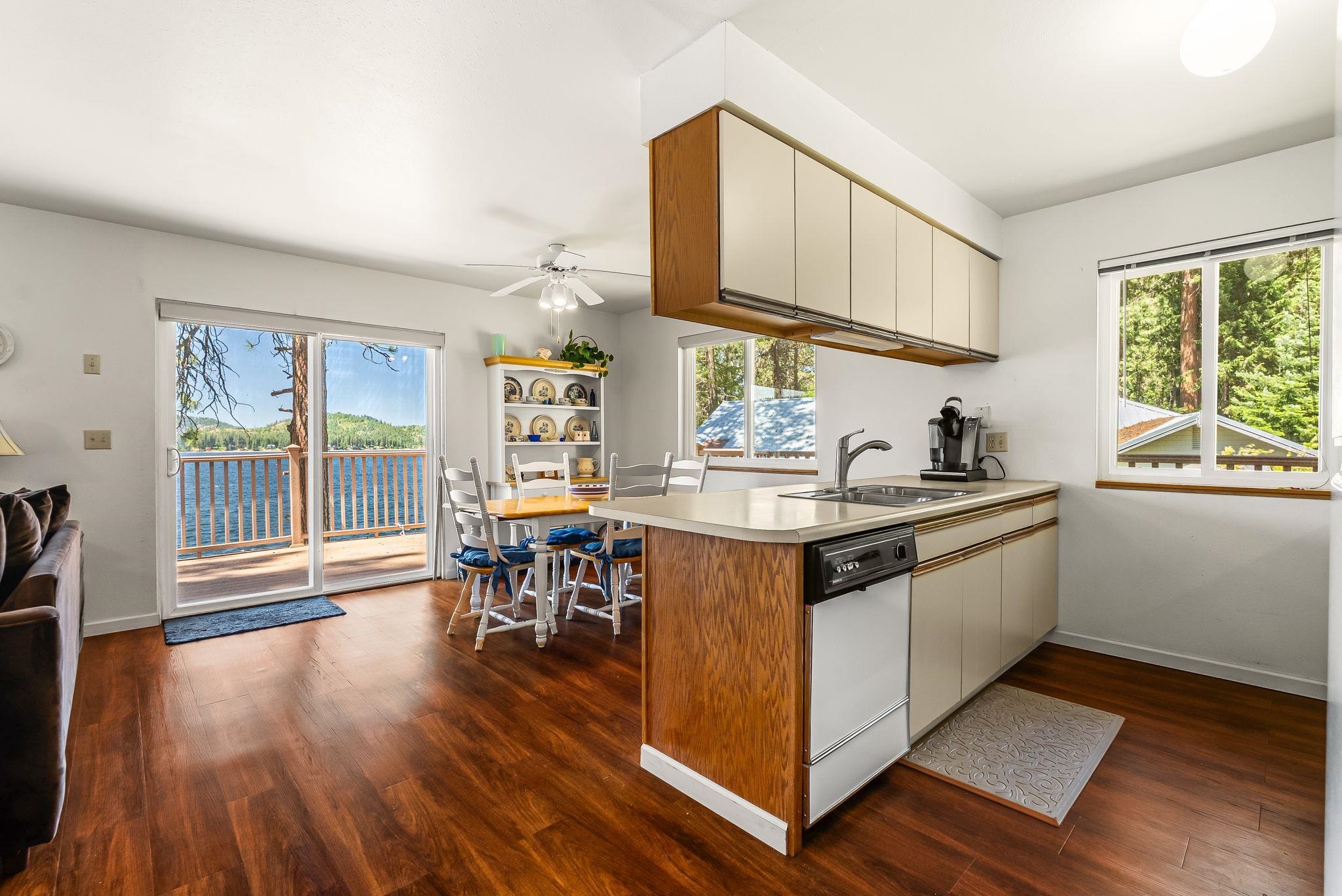 4625 Mix Way - Photo 9