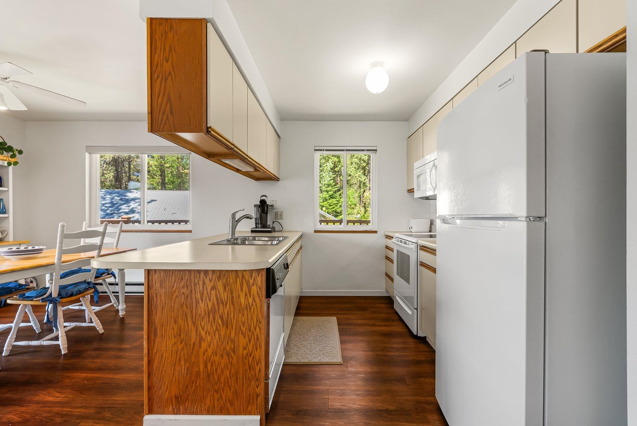 4625 Mix Way - Photo 11