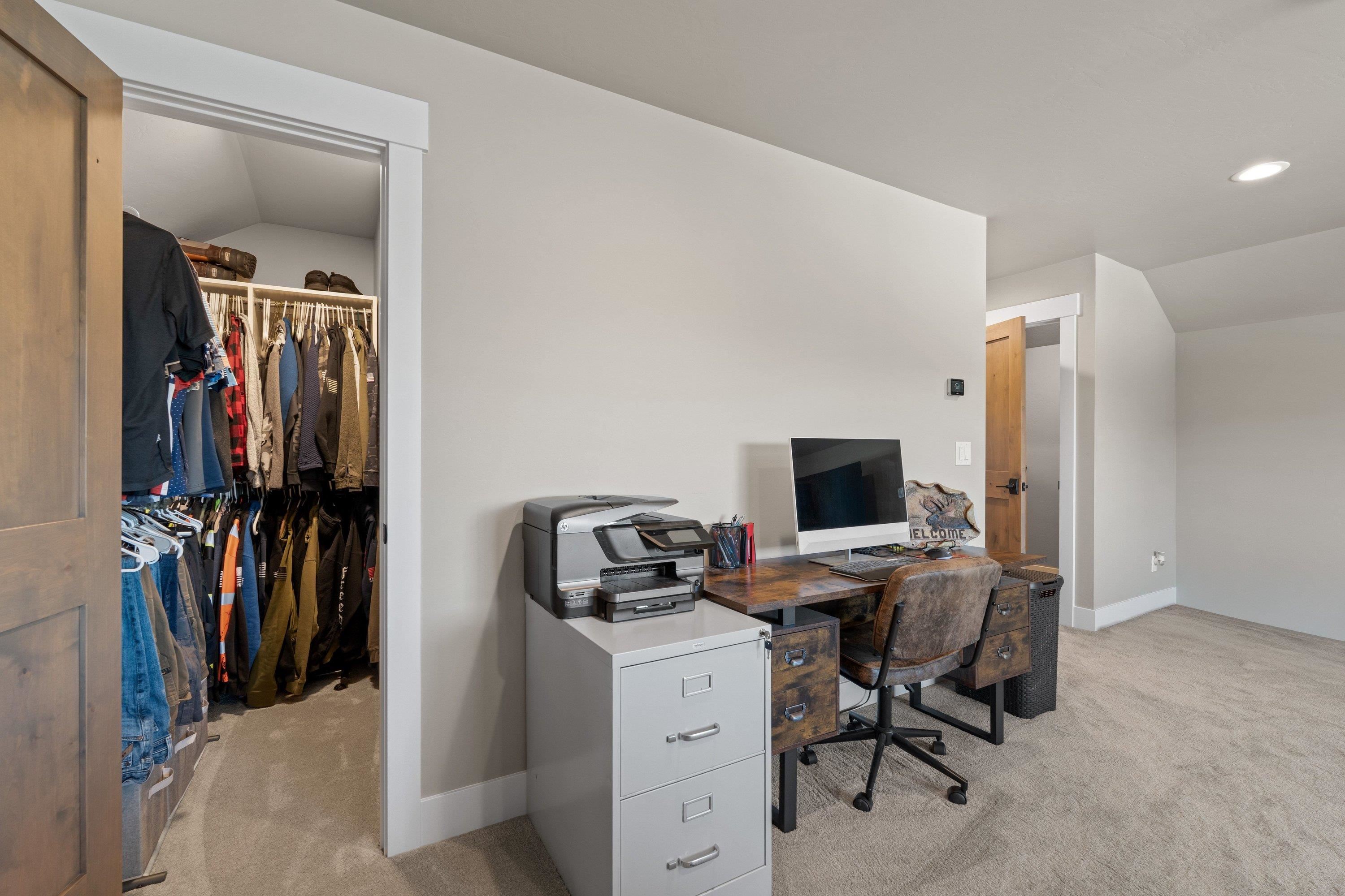 14308 E 39th Ln - Photo 32