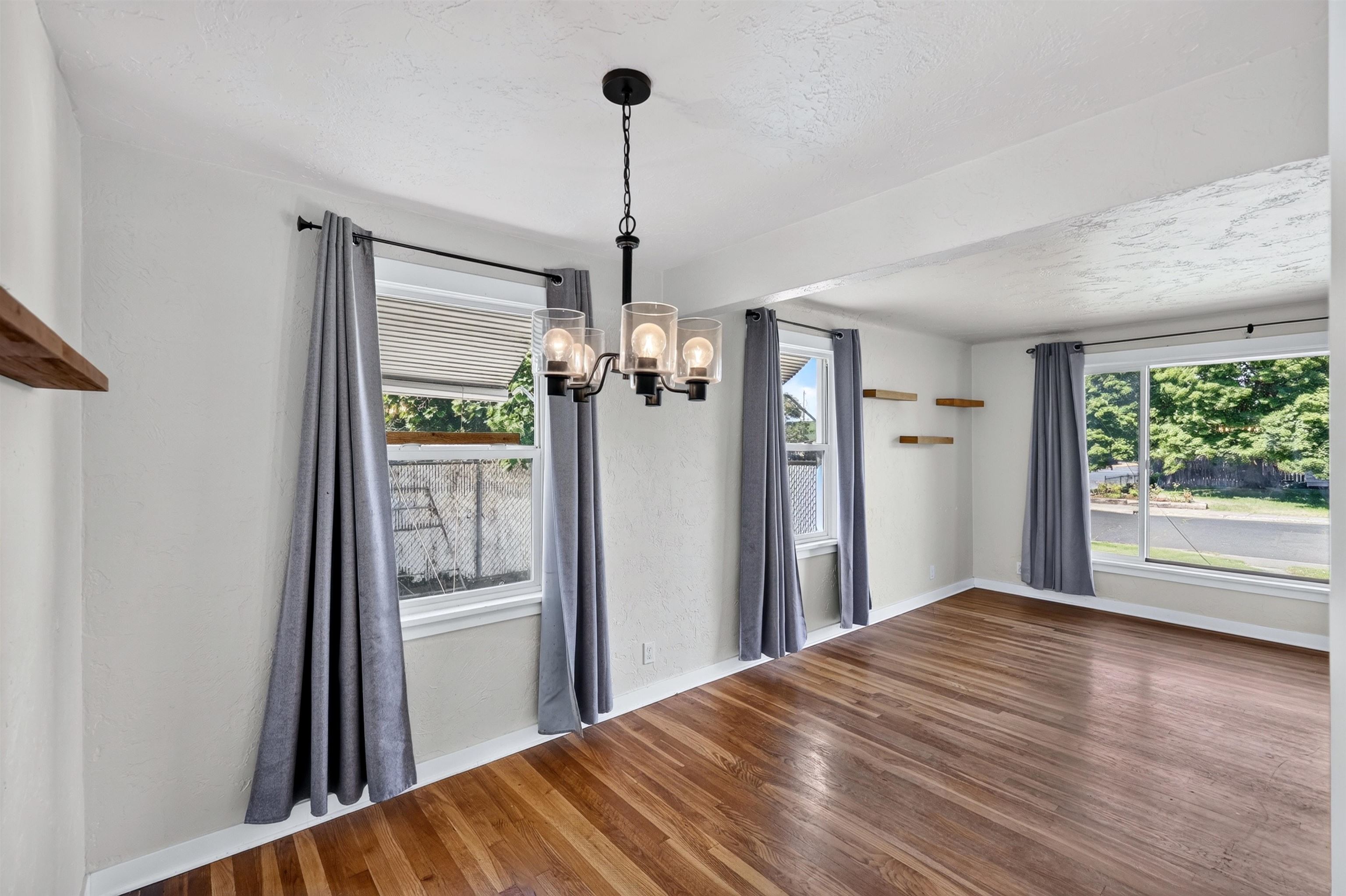 5104 N Elgin St - Photo 8
