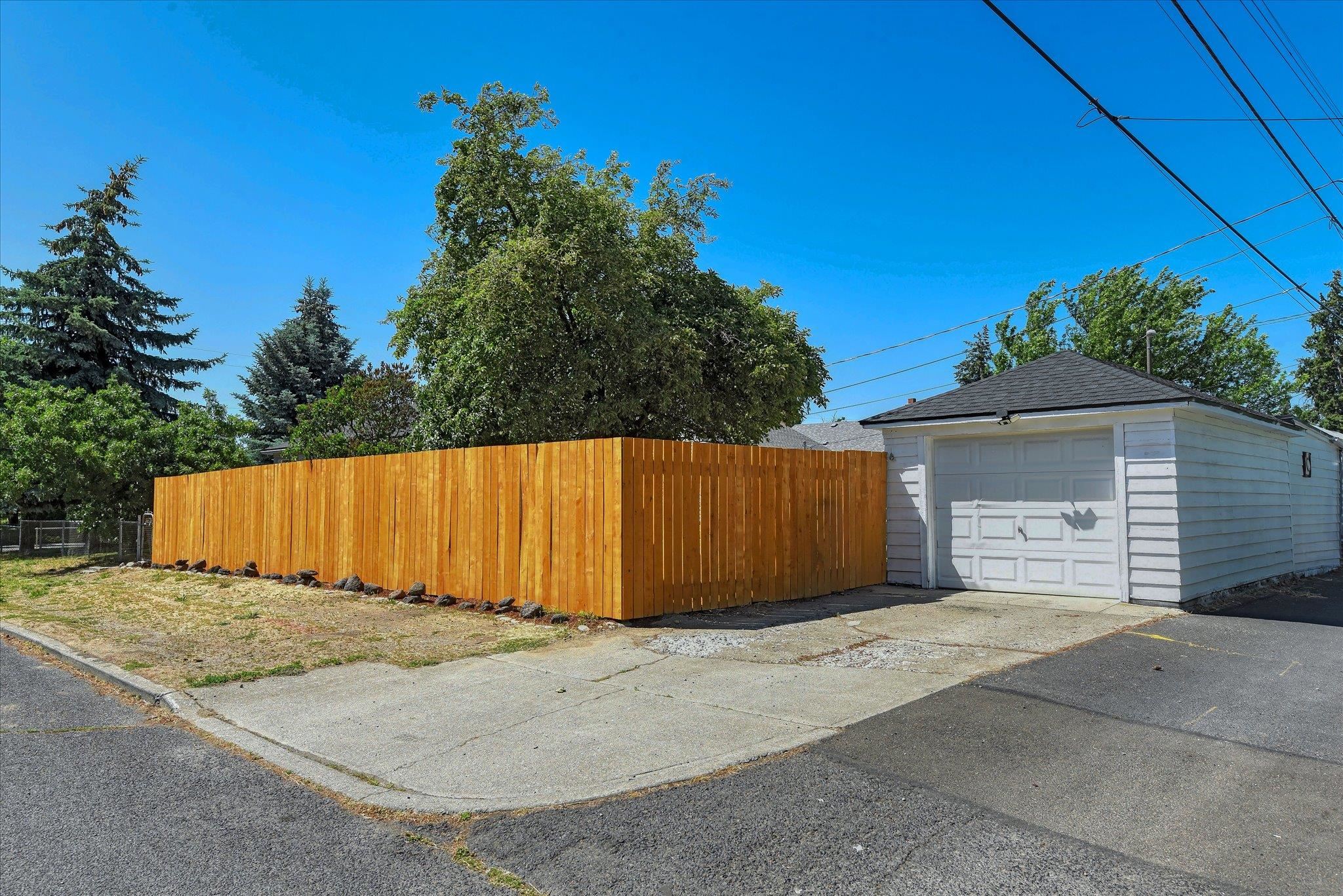 4204 N Monroe St - Photo 31