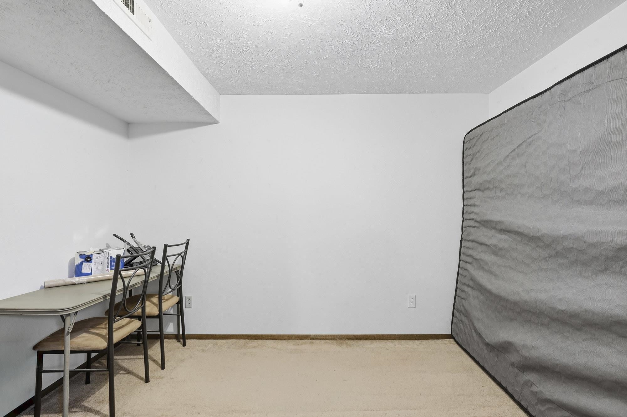 4921 W LONDALE Ct - Photo 32