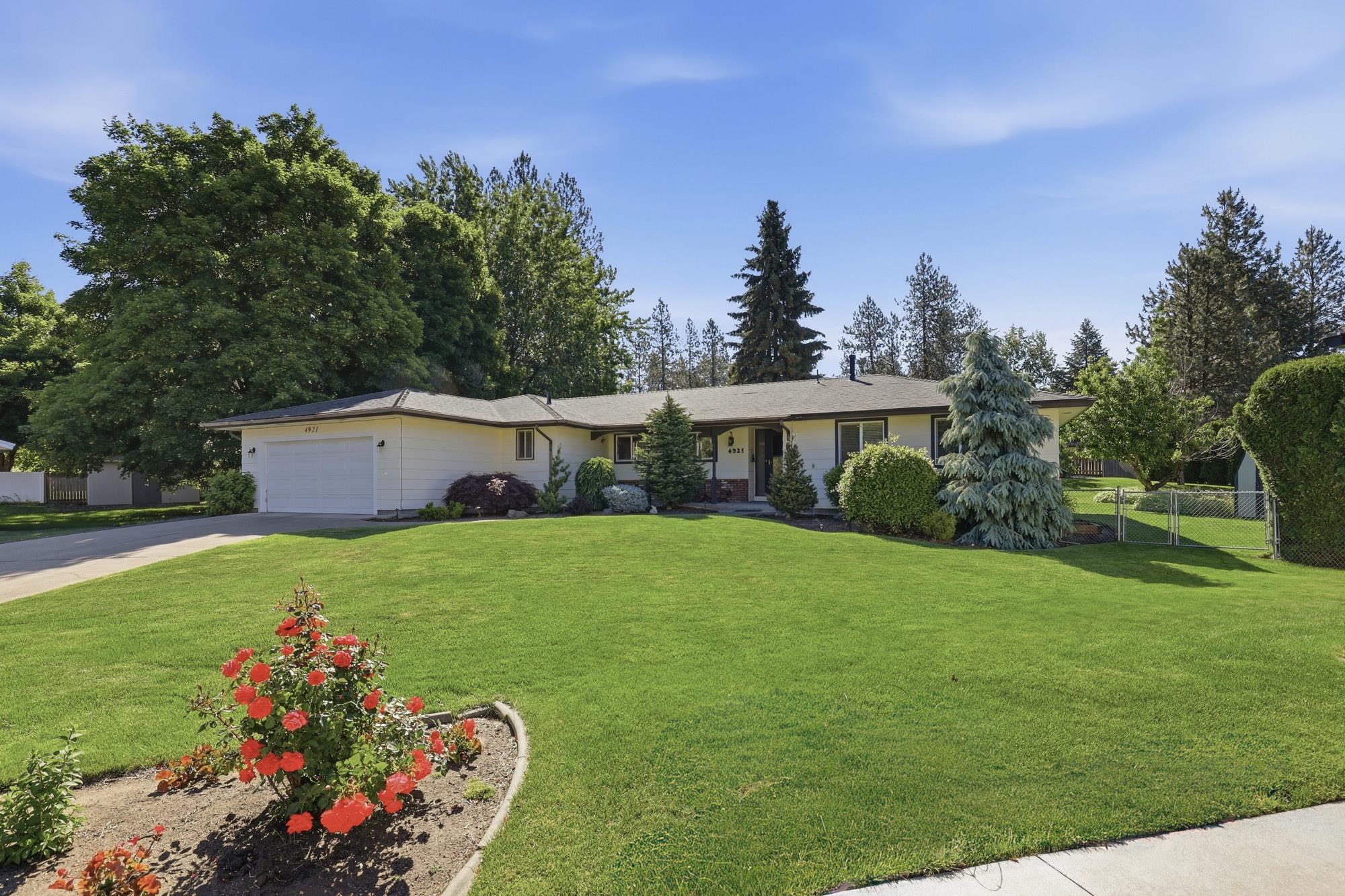 4921 W LONDALE Ct - Photo 1