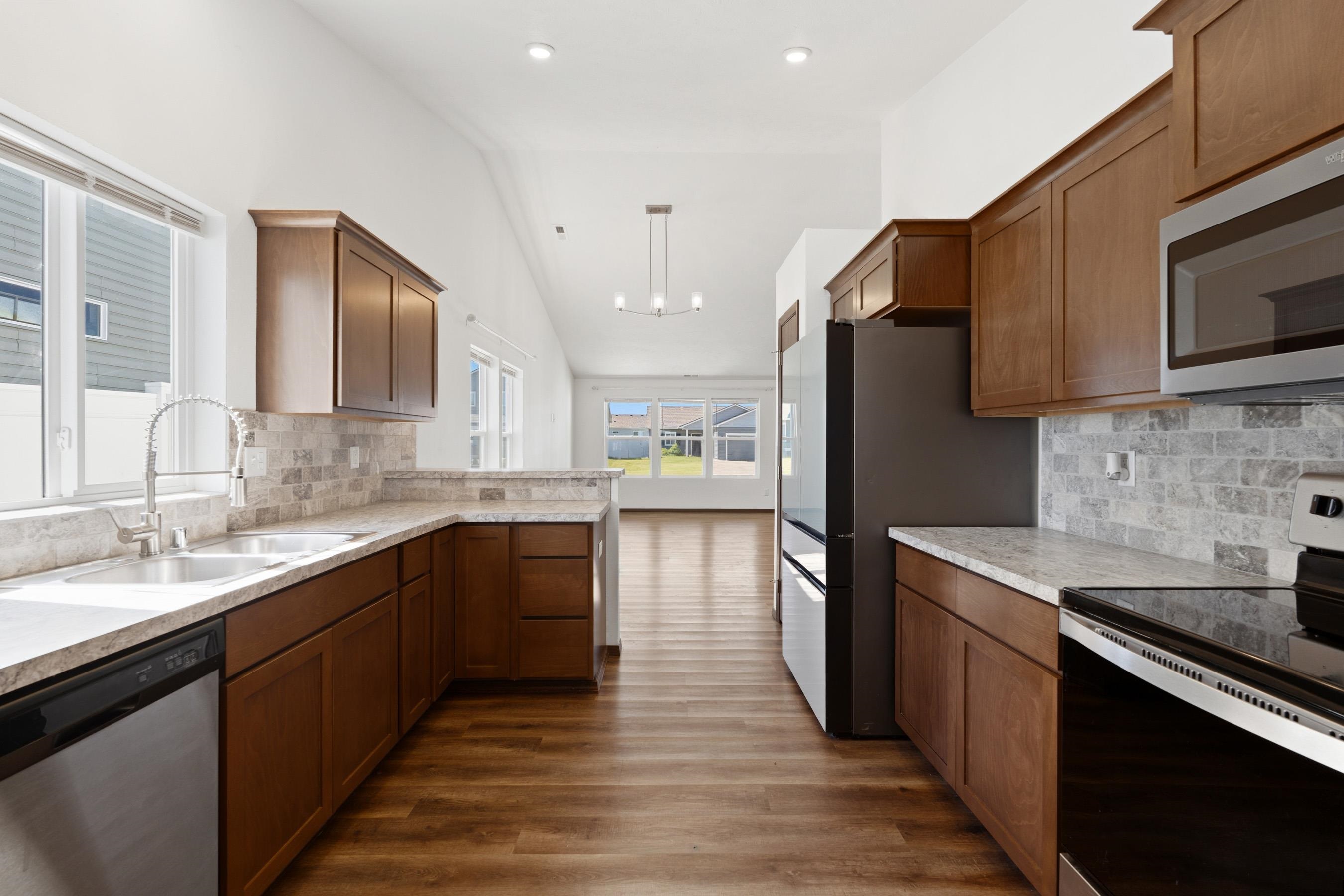 10326 W Salmonberry Rd - Photo 4