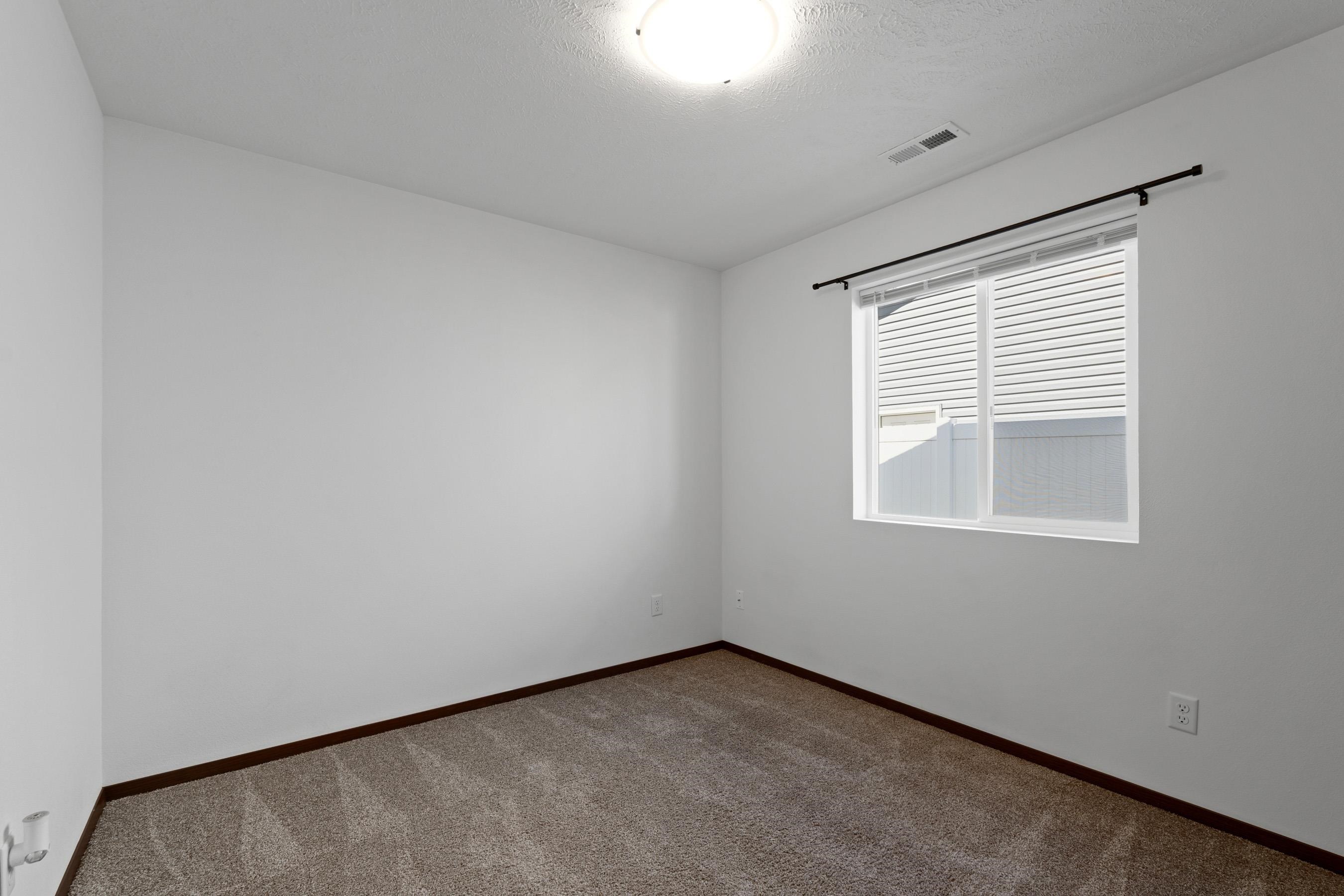 10326 W Salmonberry Rd - Photo 11