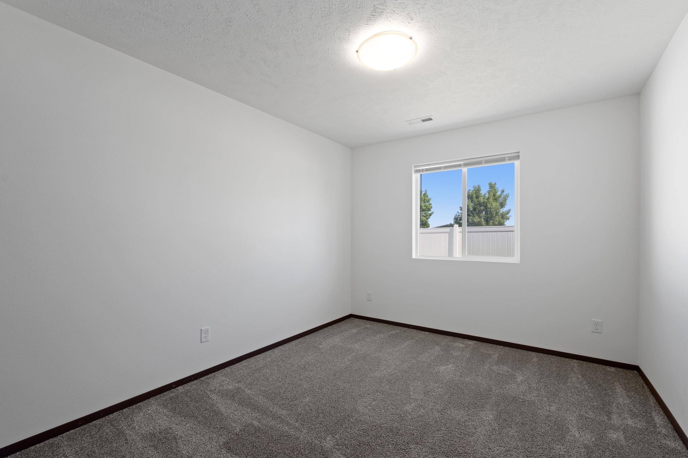 10326 W Salmonberry Rd - Photo 12