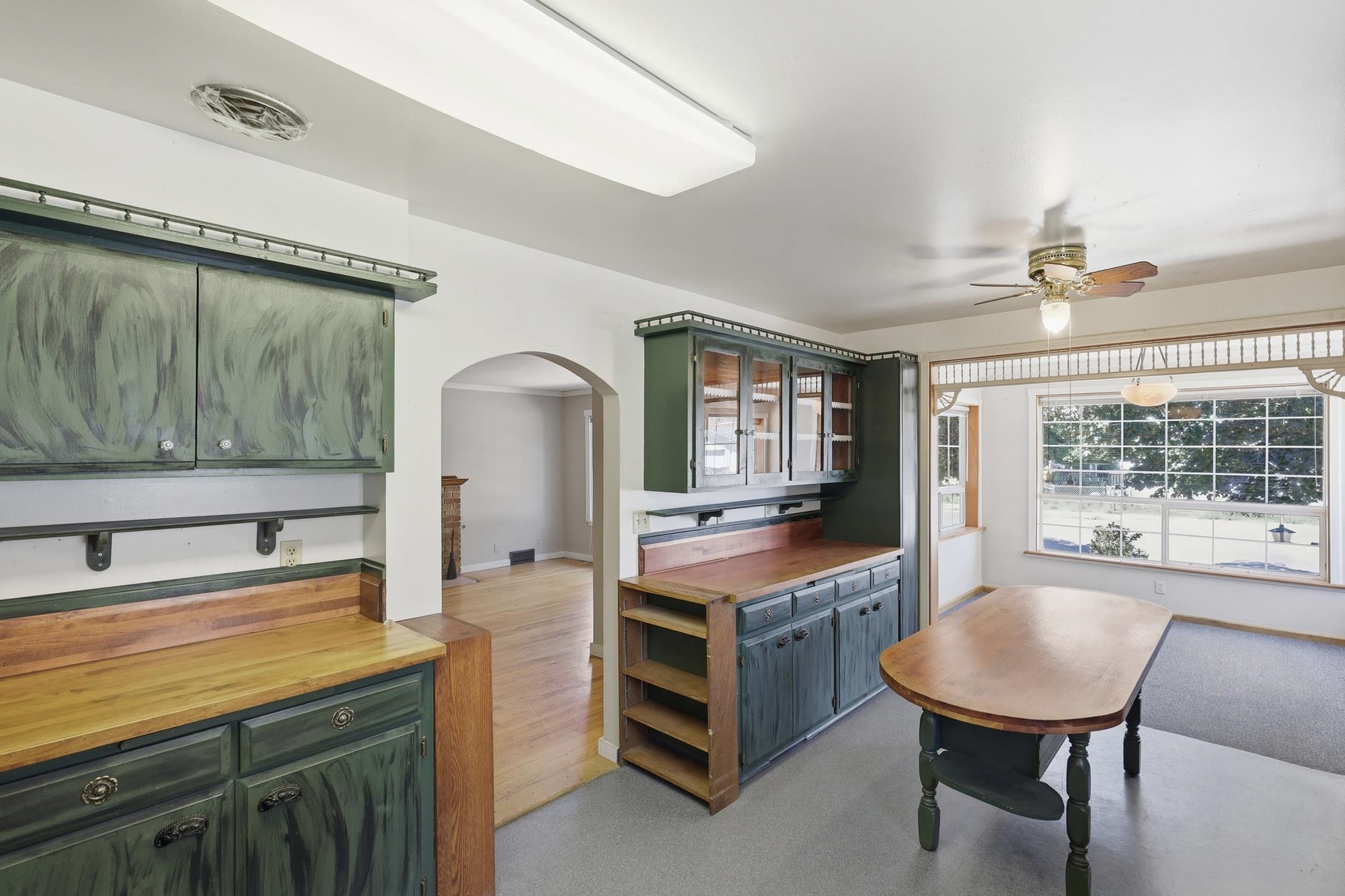 1424 E EMPIRE Ave - Photo 9