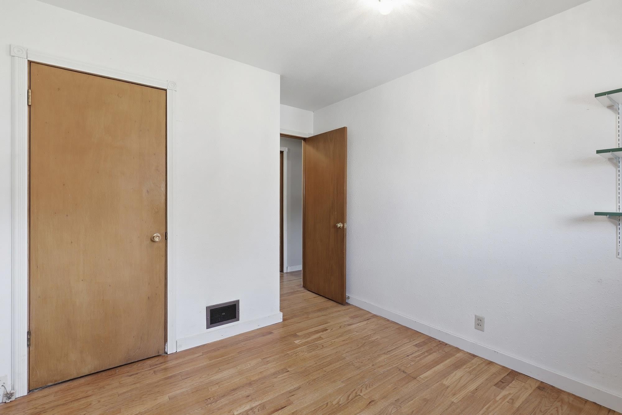 1424 E EMPIRE Ave - Photo 20