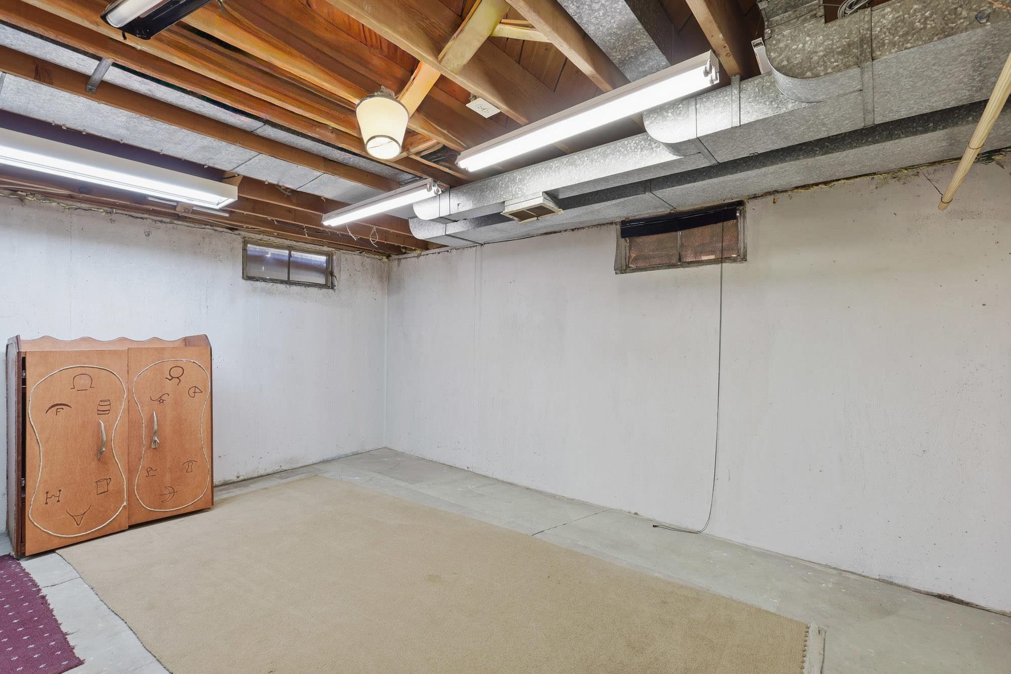 1424 E EMPIRE Ave - Photo 30