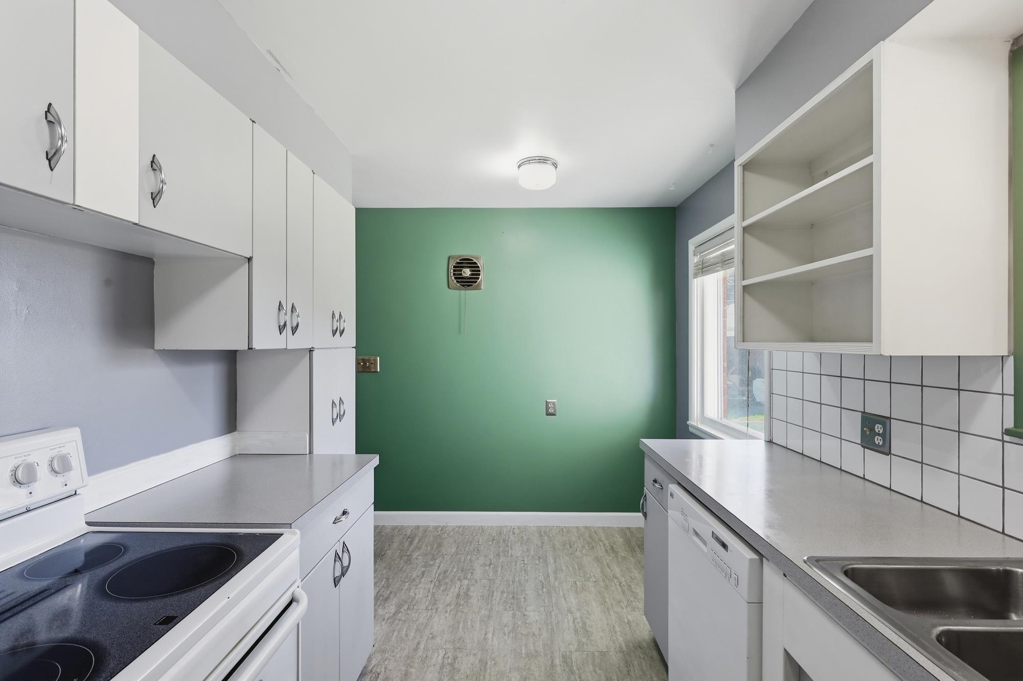 511 W Columbia Ave - Photo 9