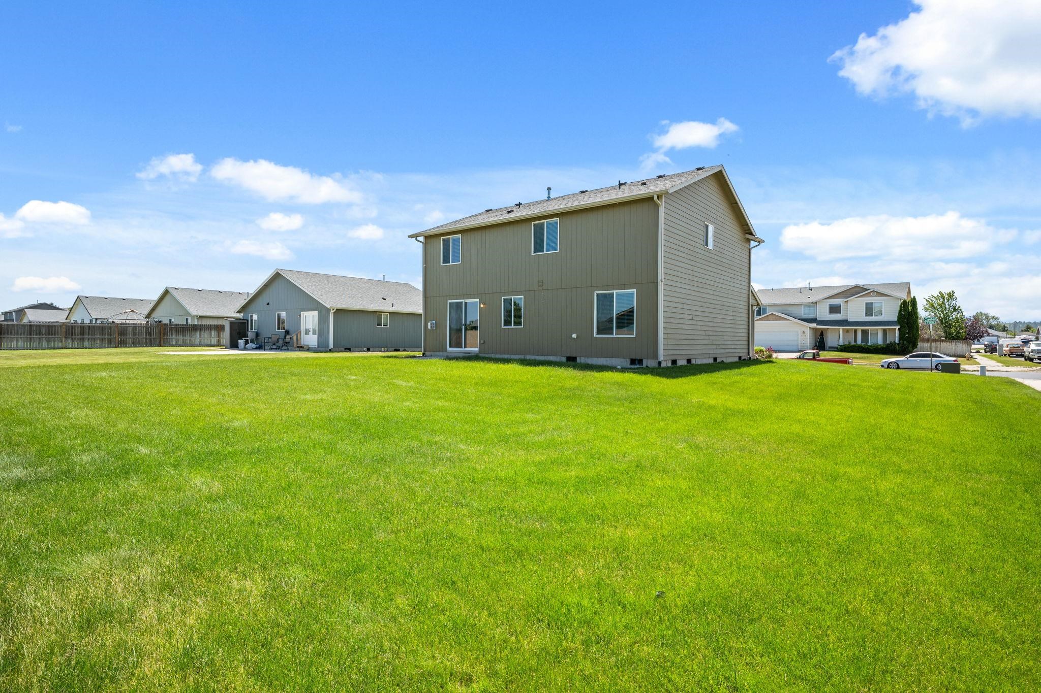 9714 W Caelen Ave - Photo 22