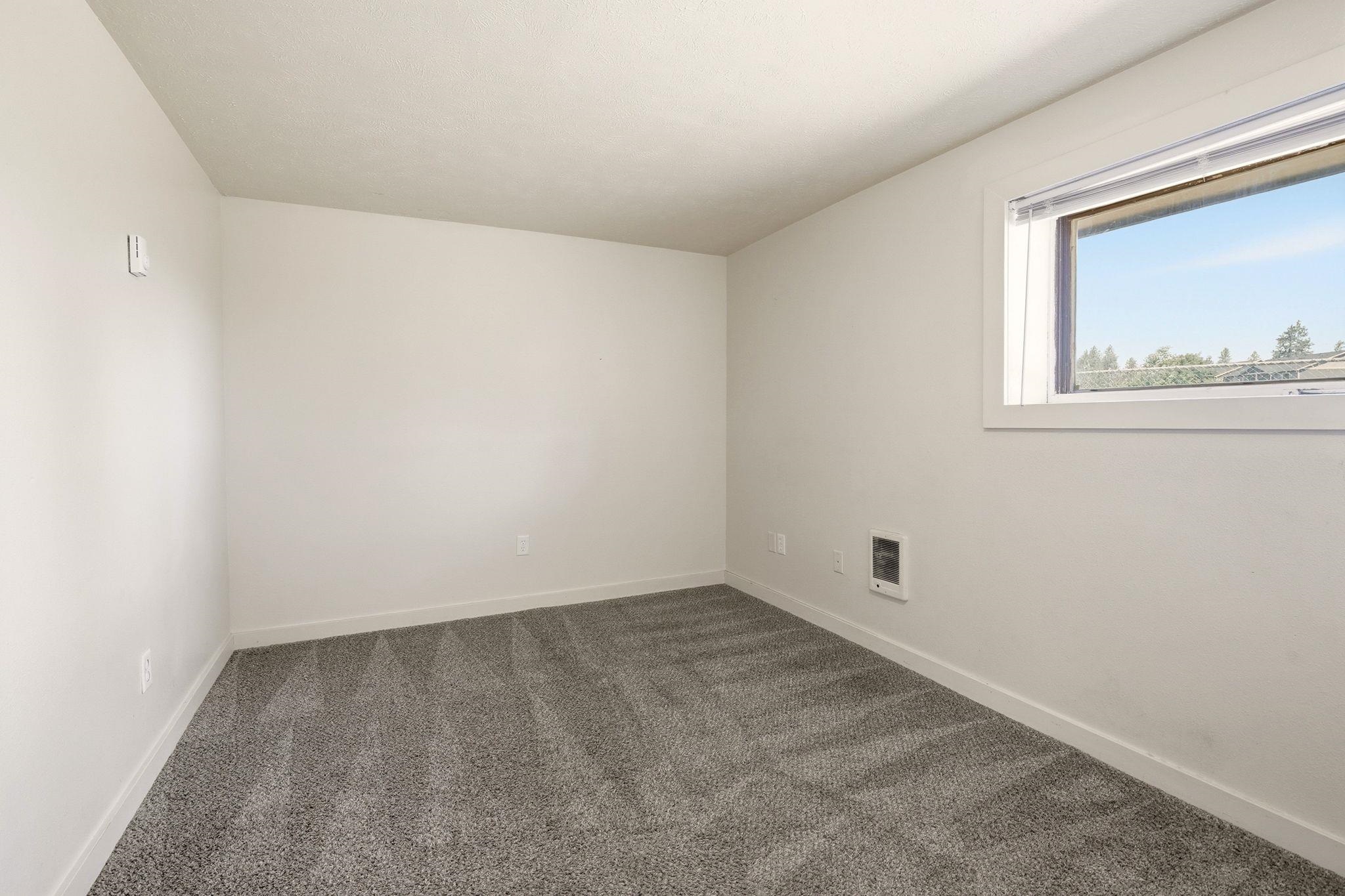 625 Clay St - Photo 14