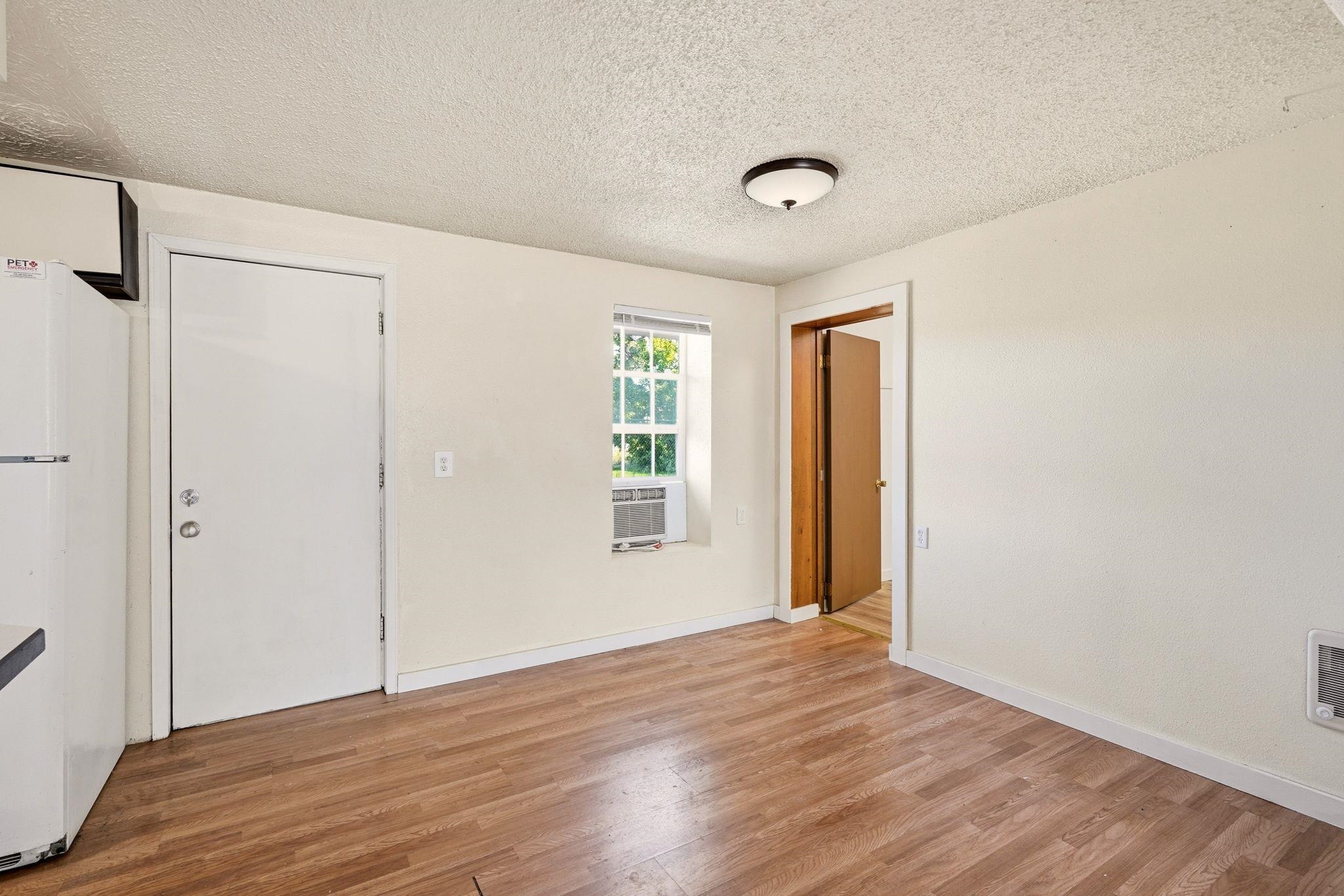 625 Clay St - Photo 20