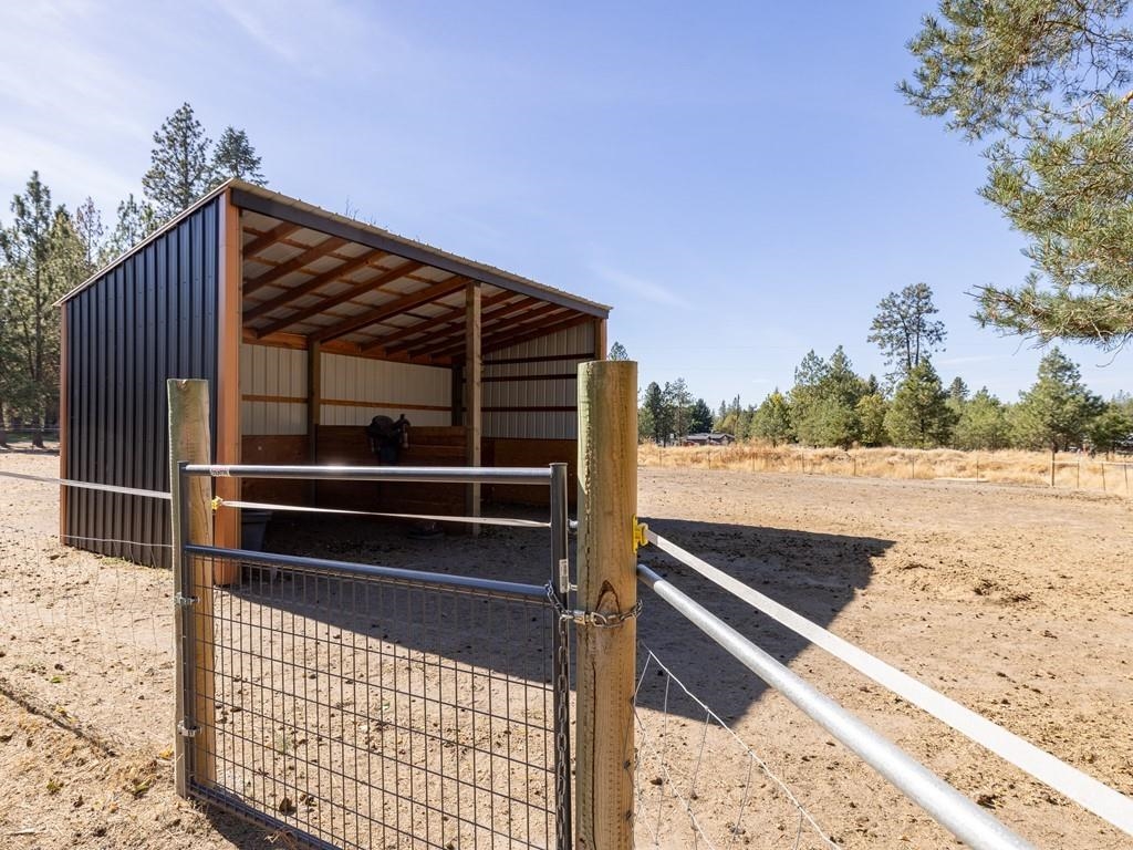 14507 S SHERMAN Rd - Photo 35
