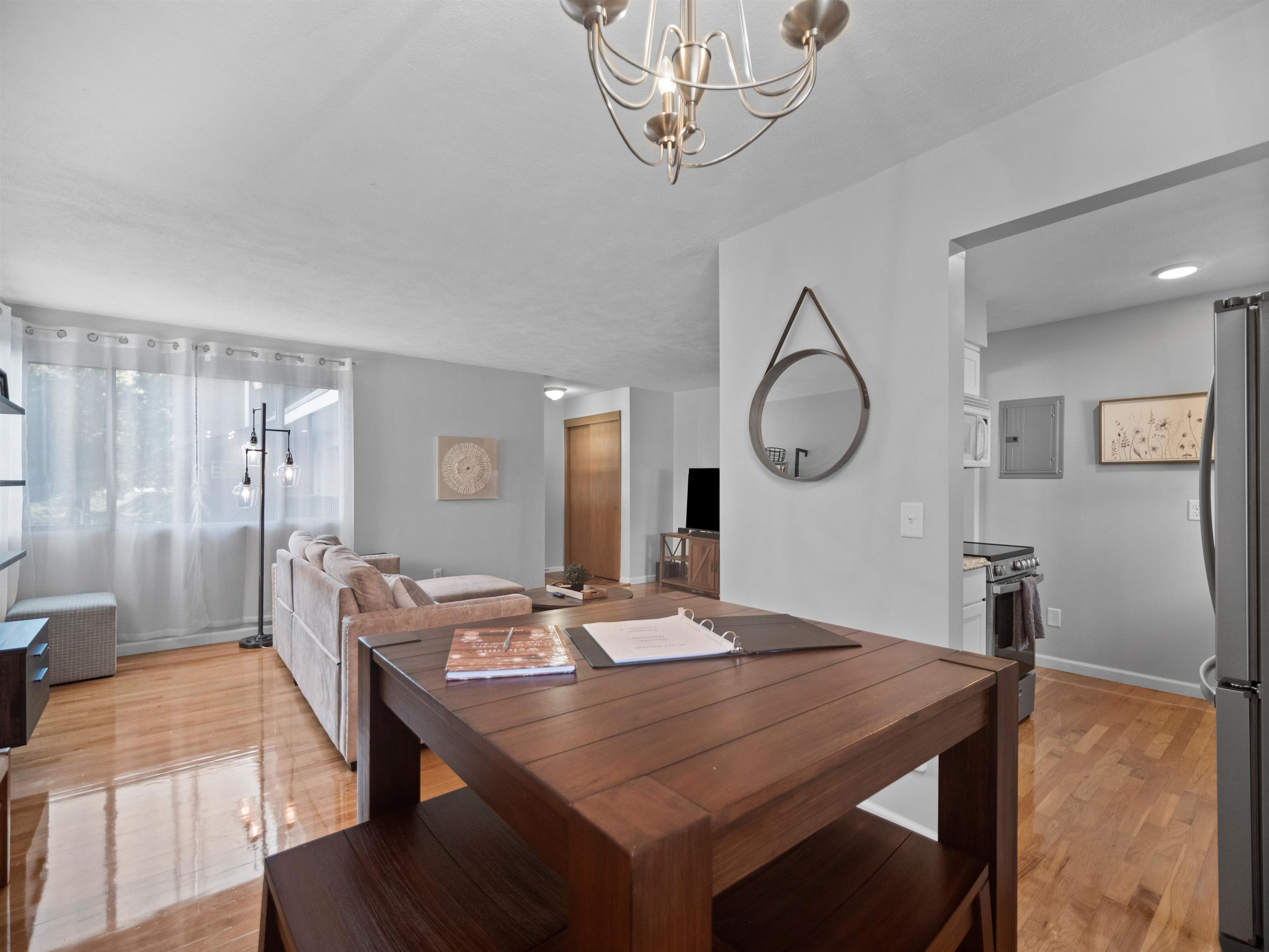 1608 W 8TH Ave - Photo 9