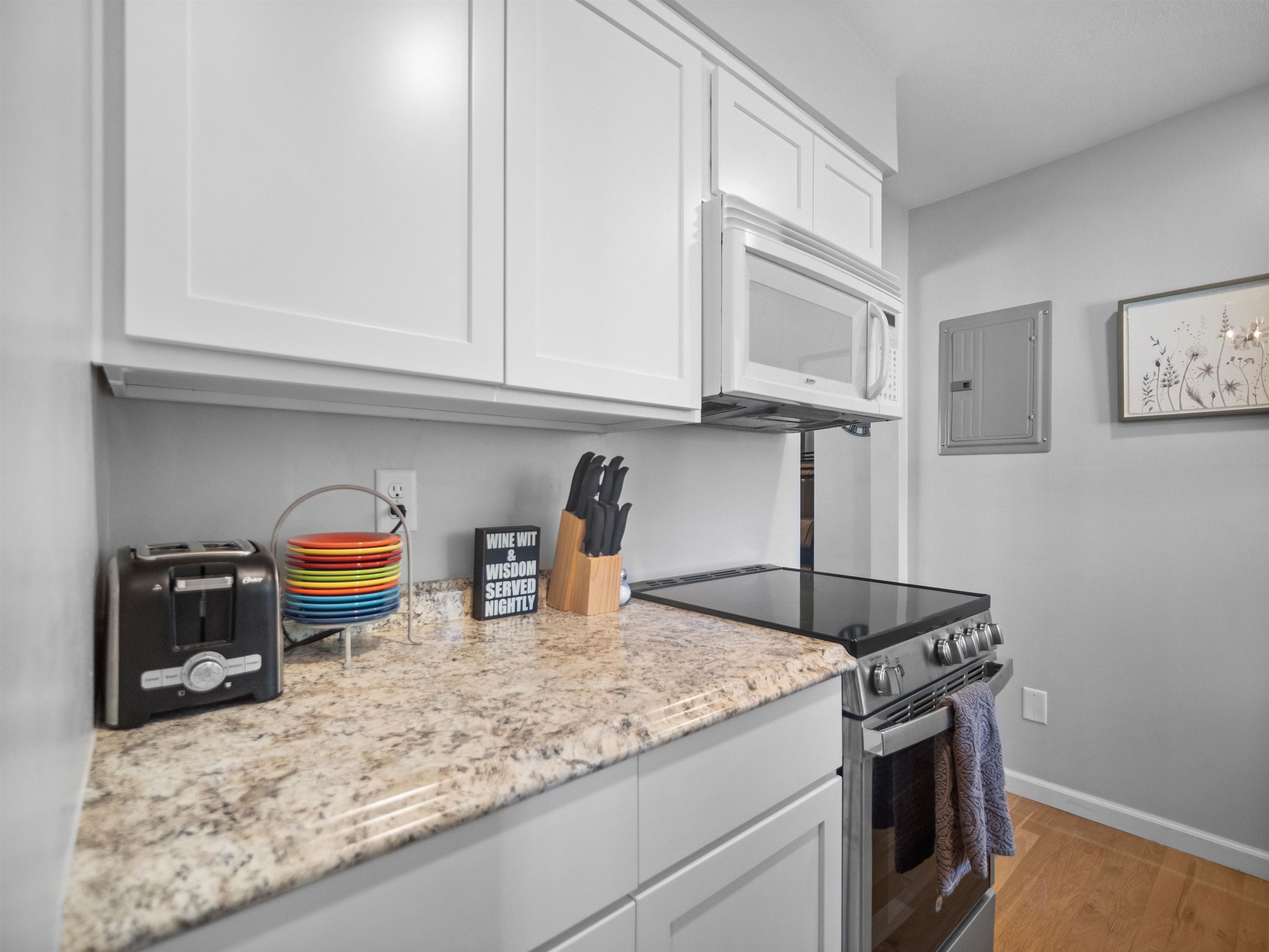 1608 W 8TH Ave - Photo 10