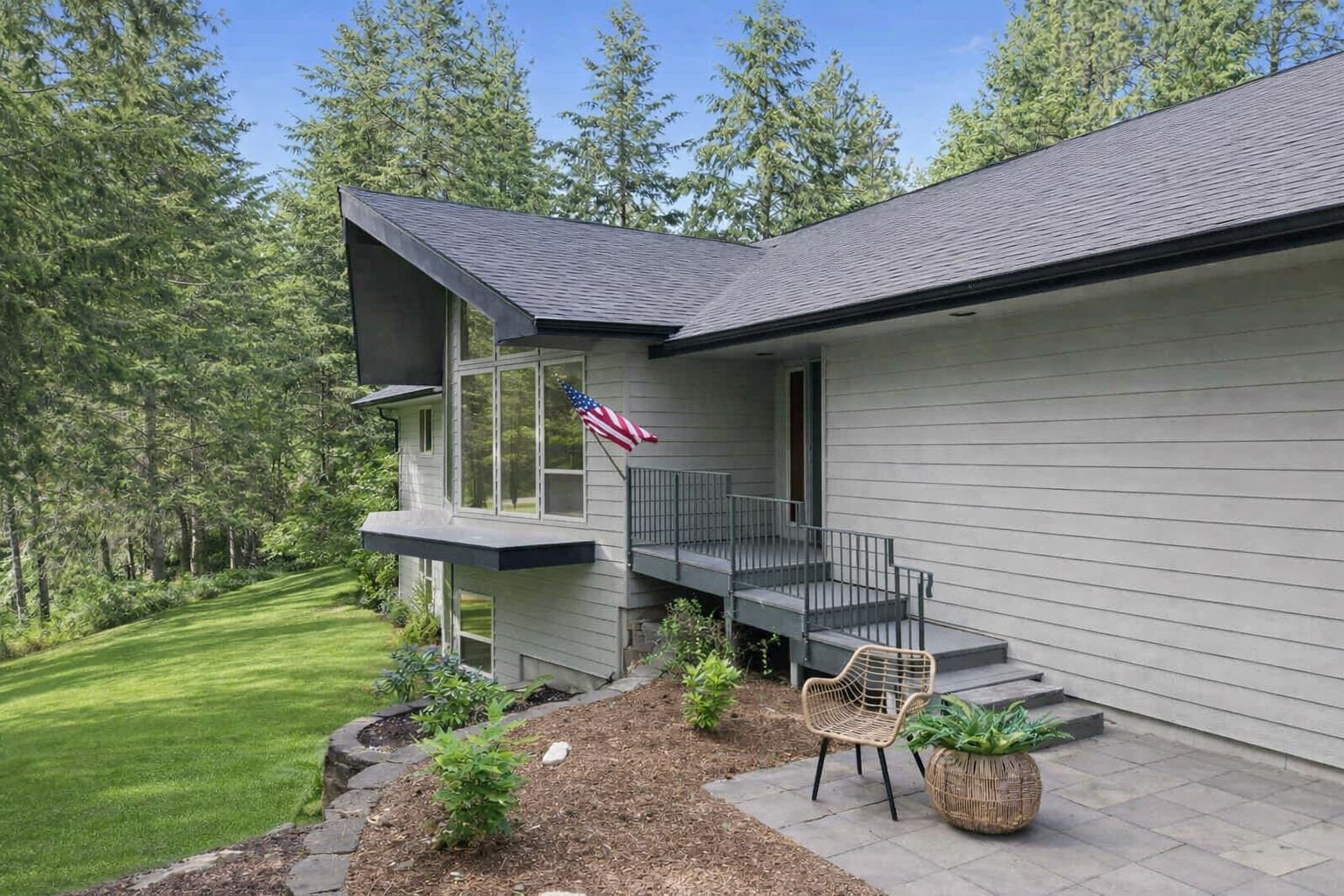 8818 N Ormond Ct - Photo 2