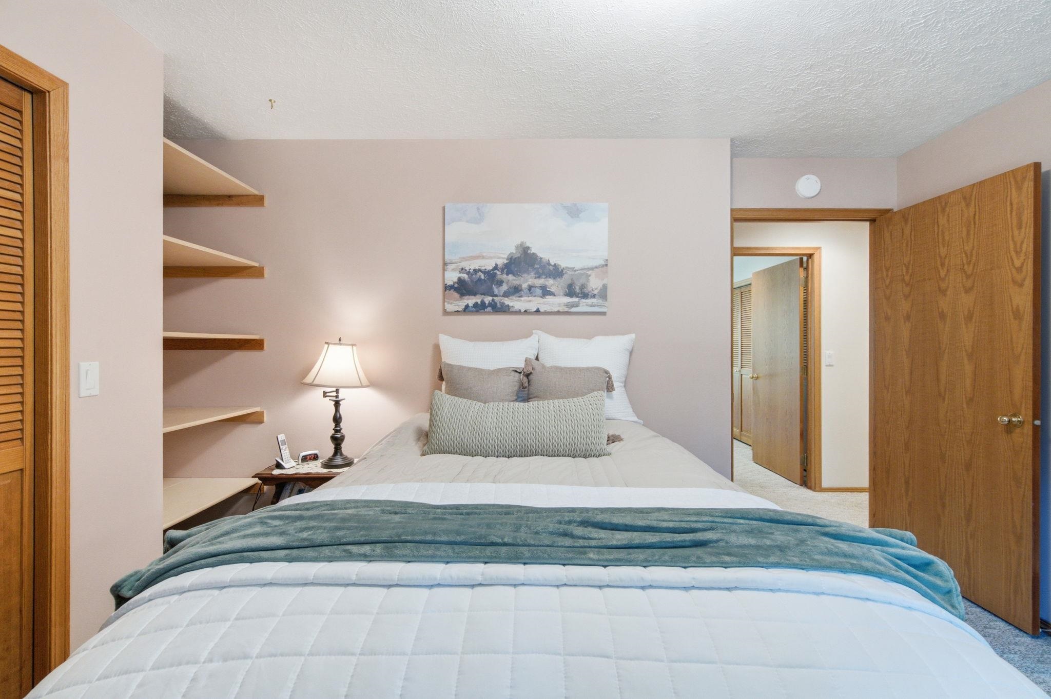 8818 N Ormond Ct - Photo 28