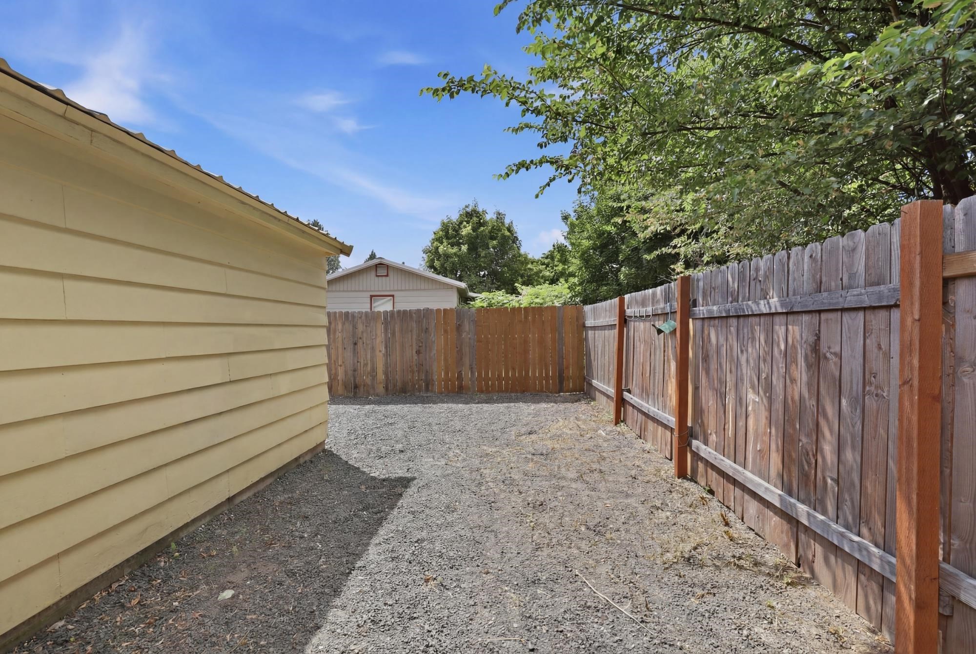 523 N North Ave - Photo 26
