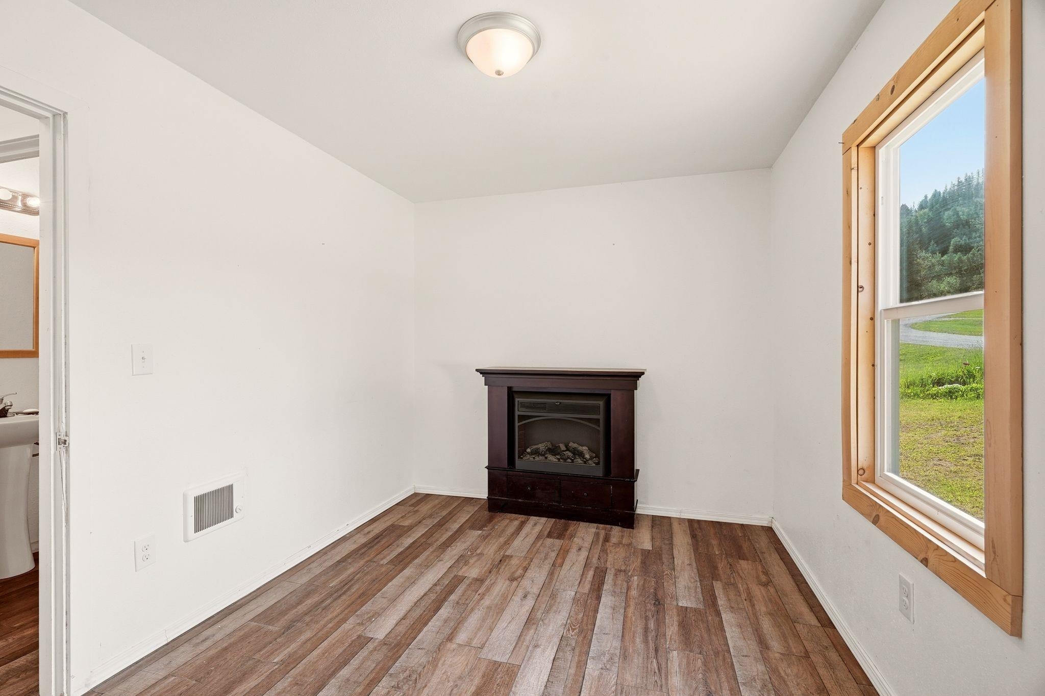 92/94 Larsen Blvd - Photo 24