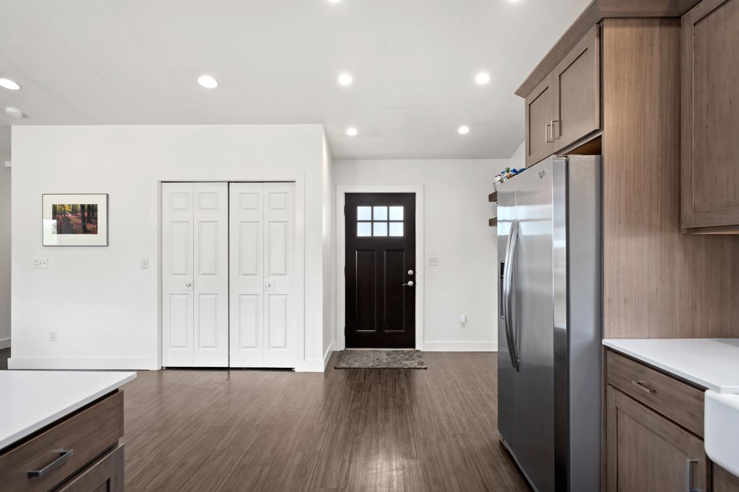 306 W 3rd St - Photo 22