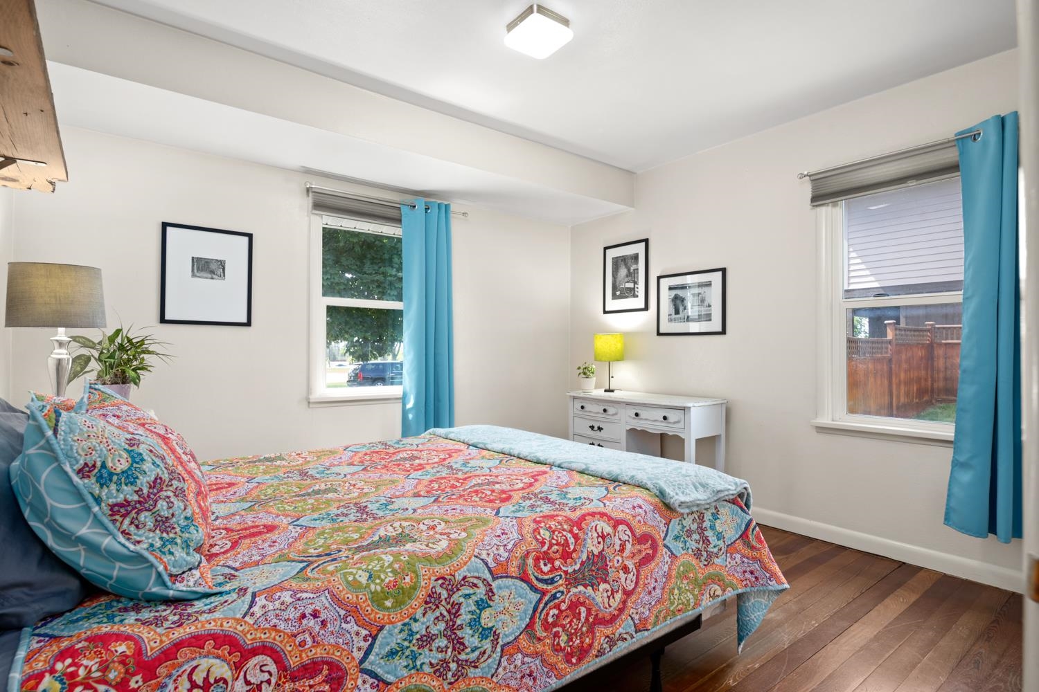 306 W 3rd St - Photo 27