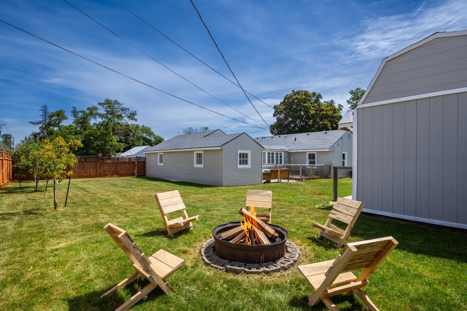306 W 3rd St - Photo 40