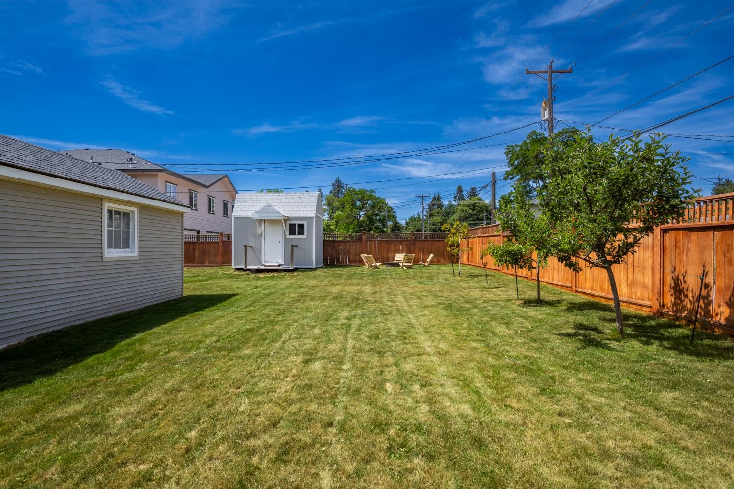 306 W 3rd St - Photo 44