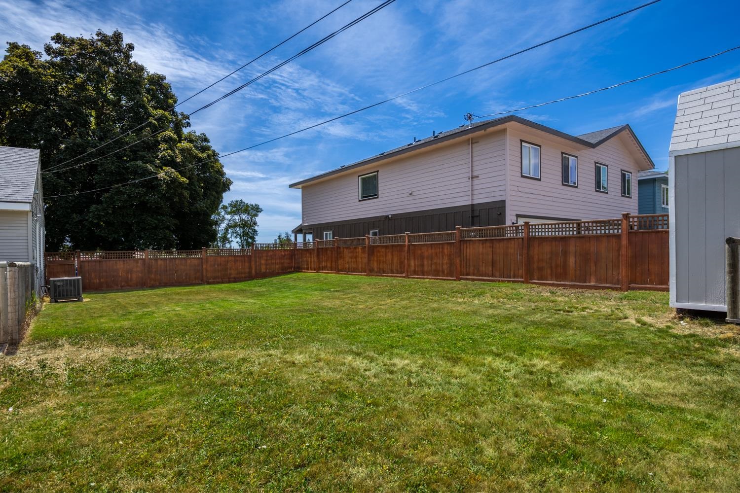 306 W 3rd St - Photo 46