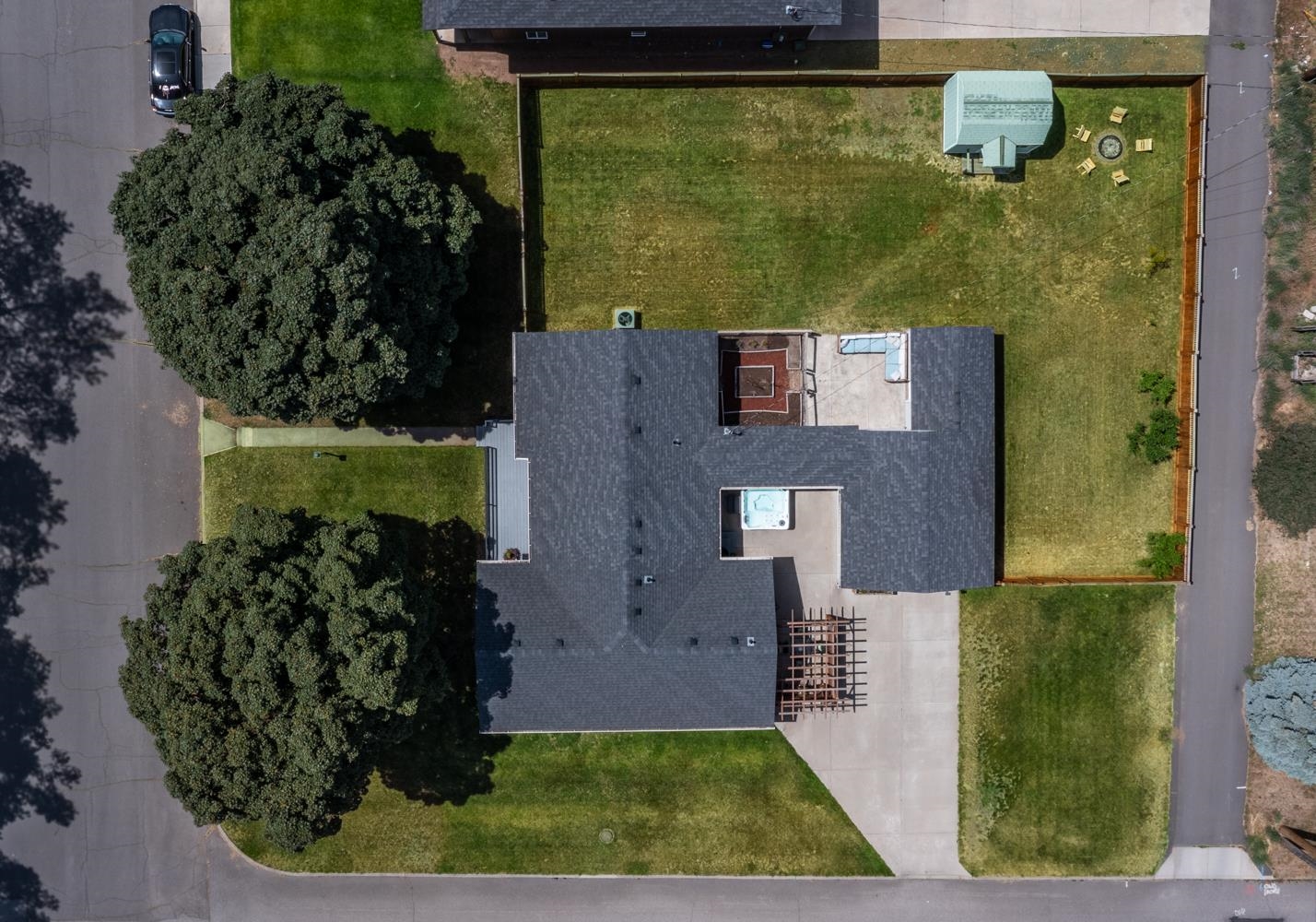 306 W 3rd St - Photo 49