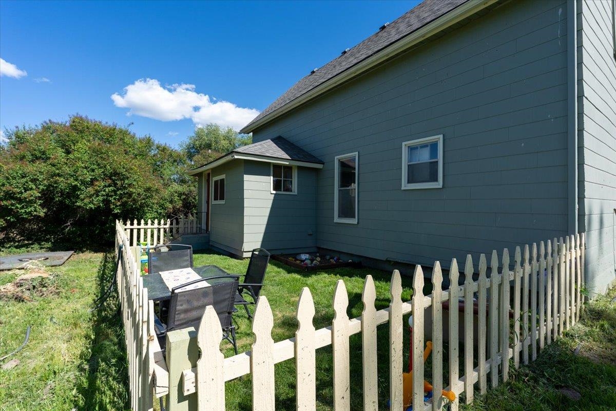 7009 N Orchard Prairie Rd - Photo 32