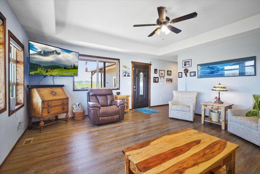 20717 N Division Rd - Photo 6